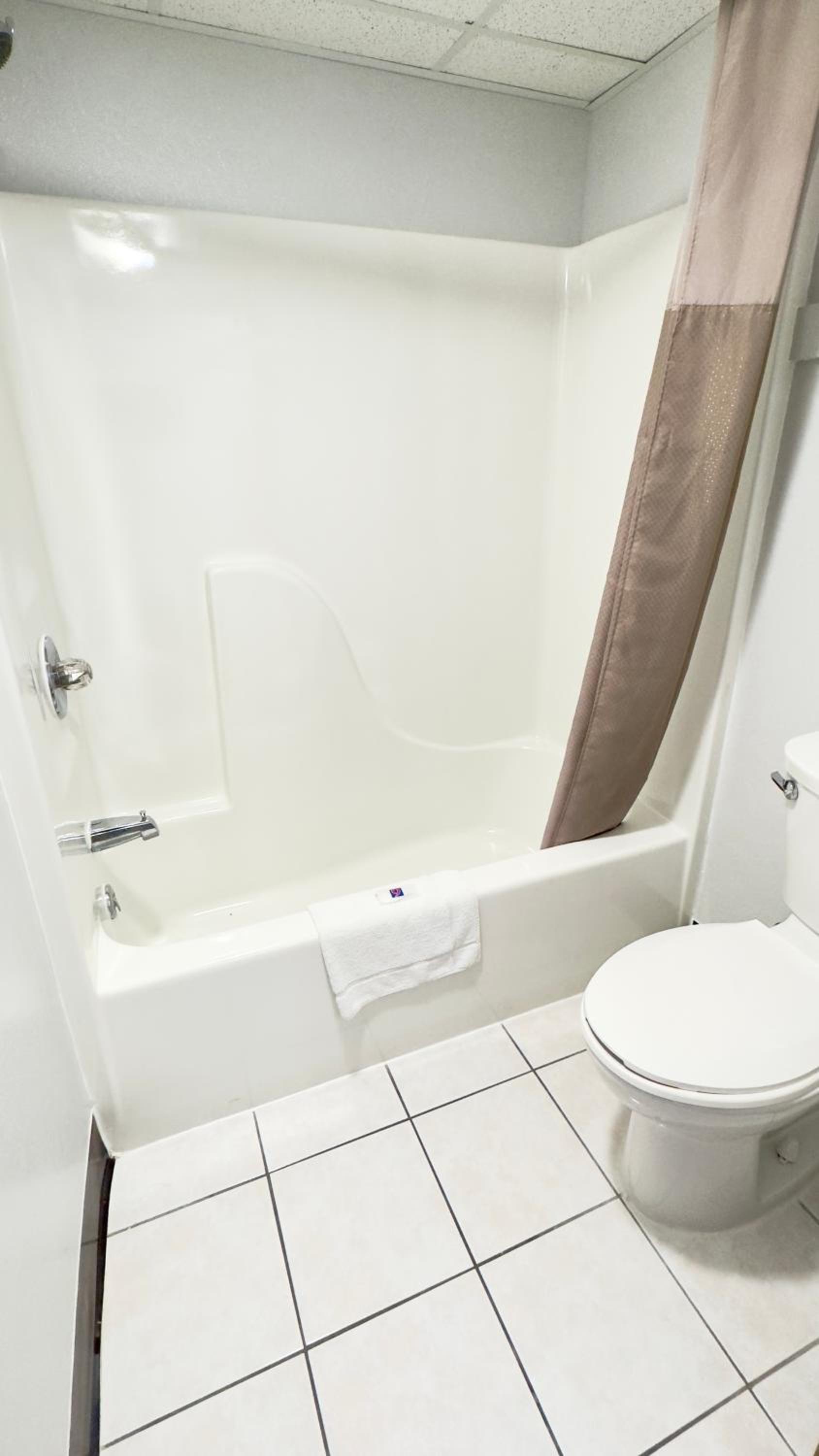 Motel 6-Dyersburg, TN