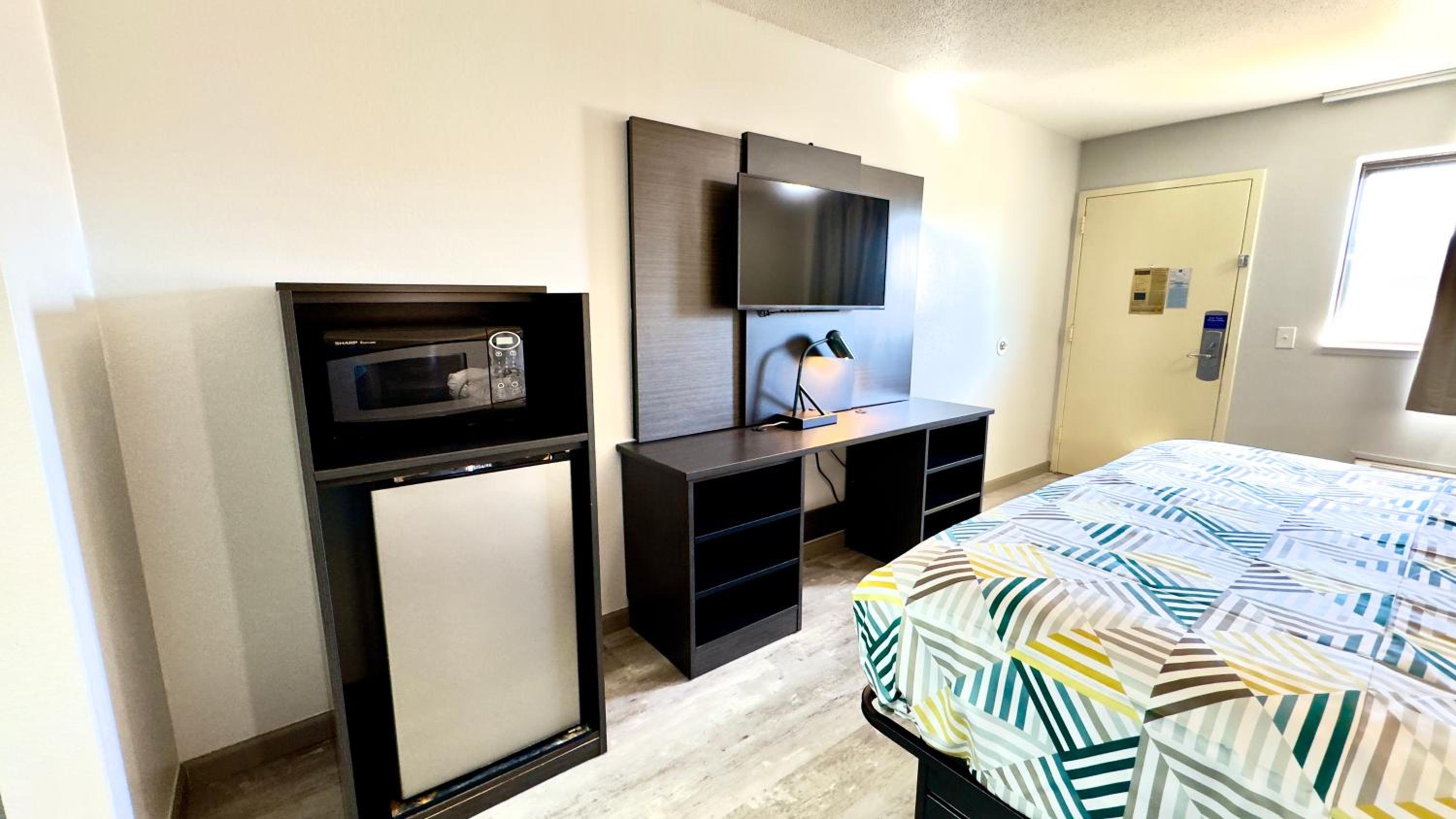 Dyersburg Vacations - Motel 6-Dyersburg, TN - Property Image 5