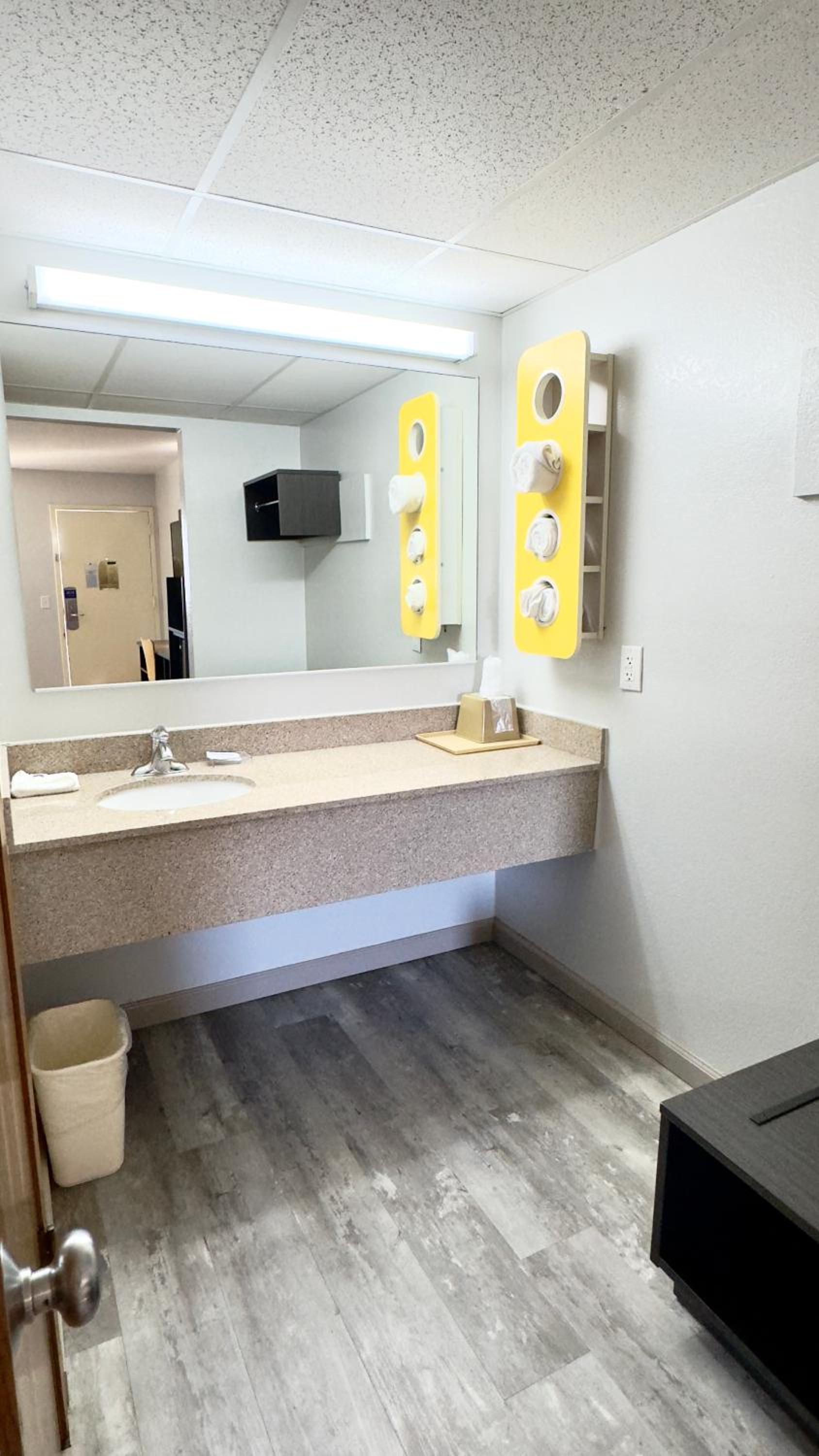 Motel 6-Dyersburg, TN