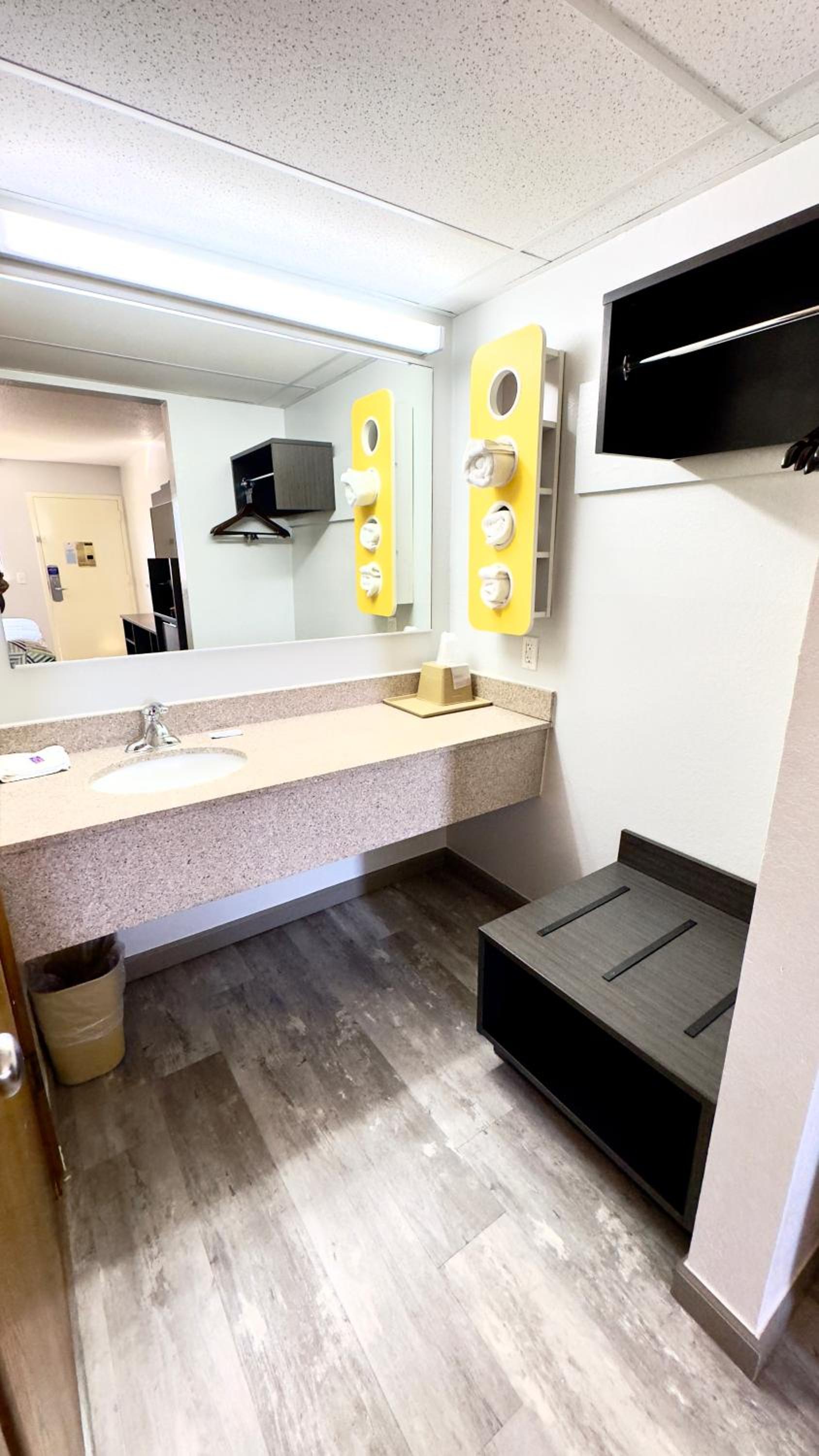 Motel 6-Dyersburg, TN