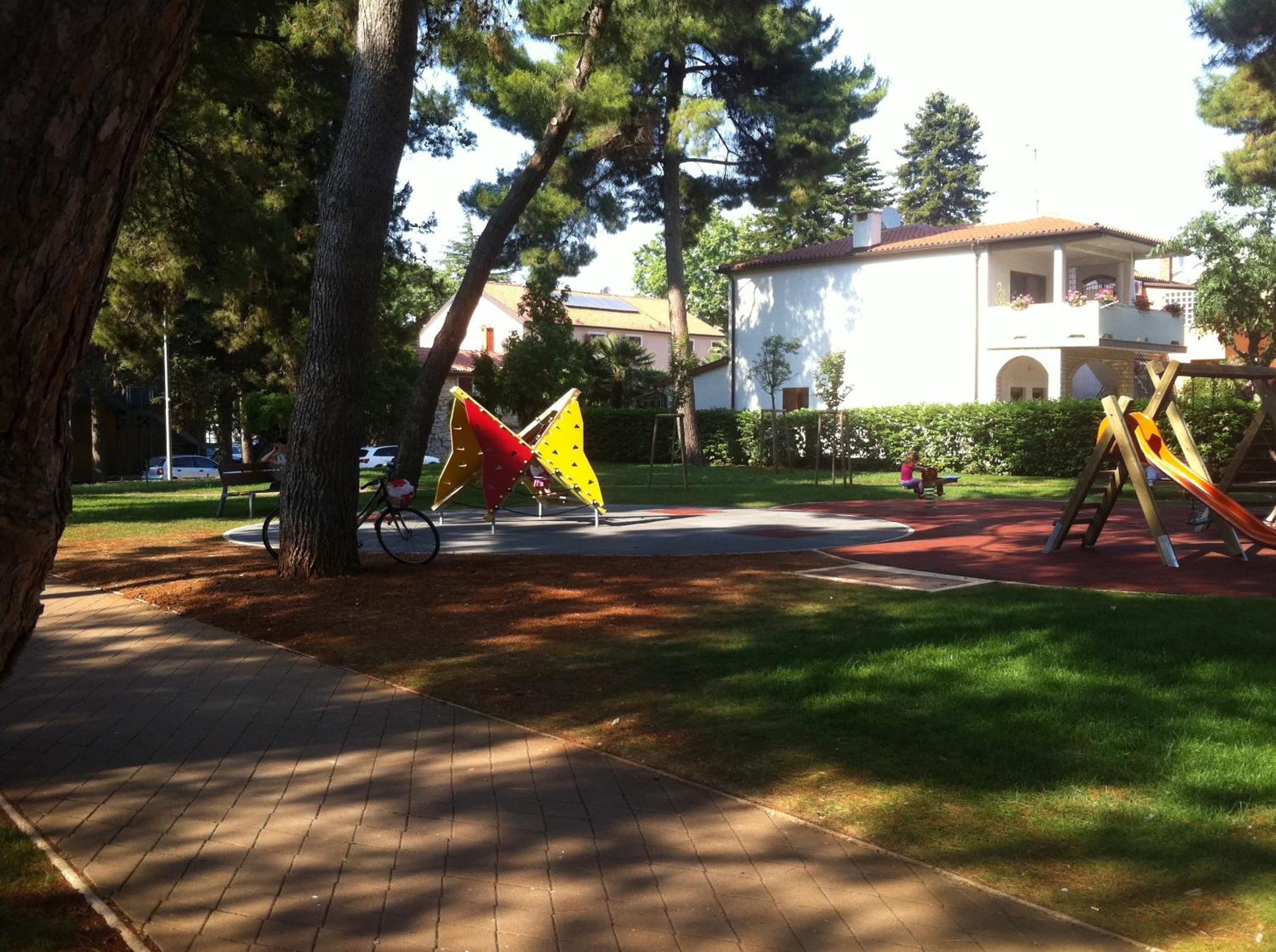 Photo 21