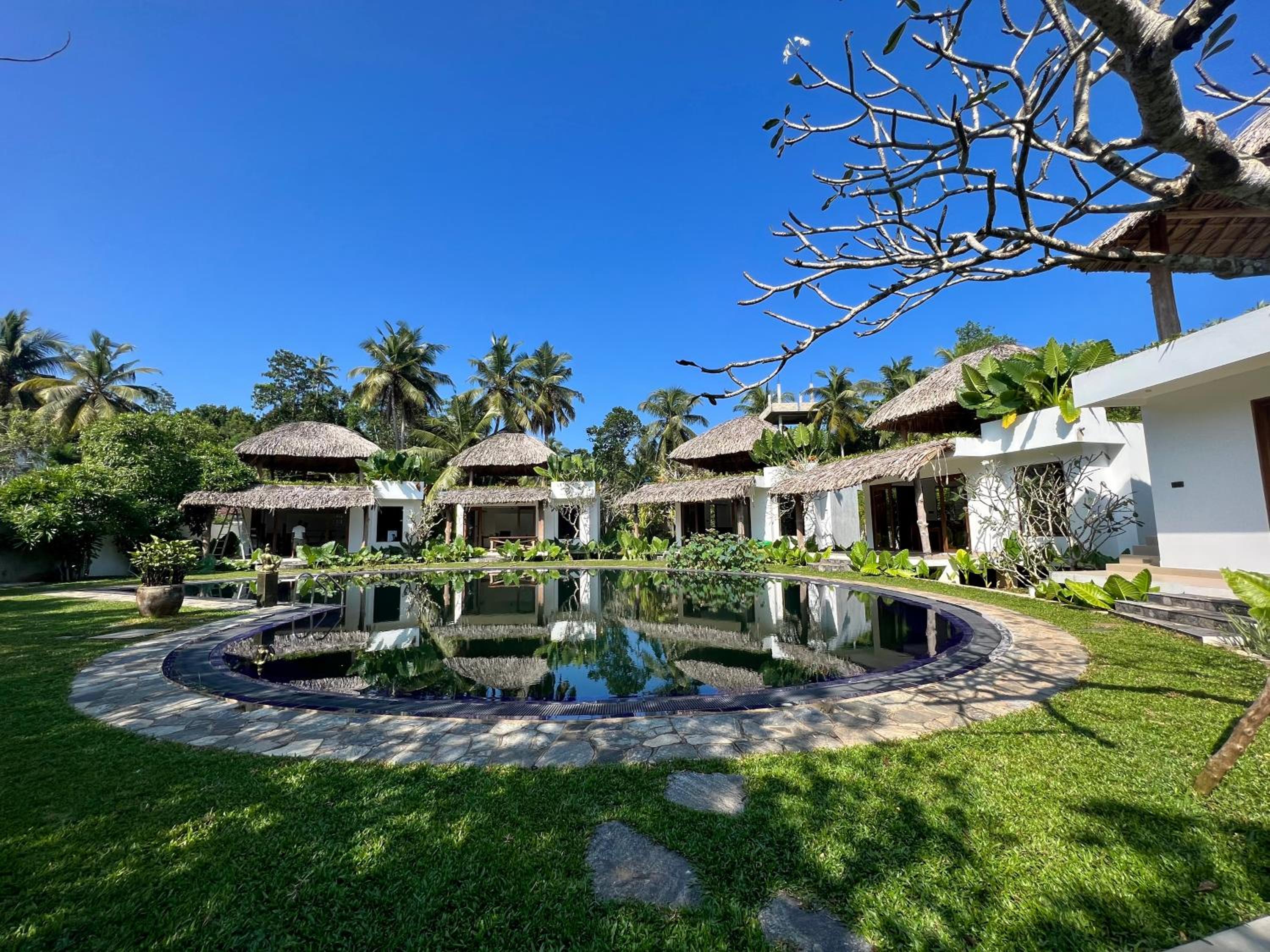 Shiva Sunrise Resort