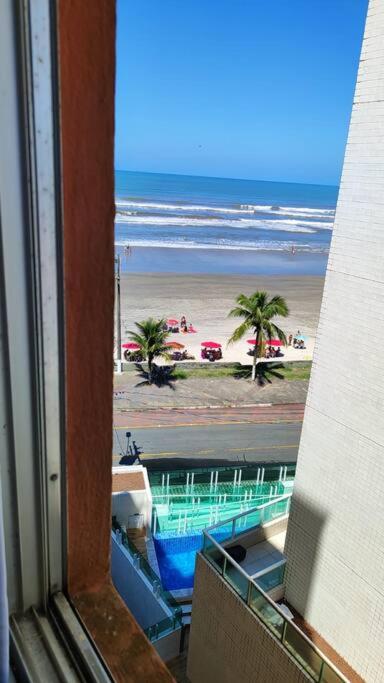 Apartamento Pé Na Areia