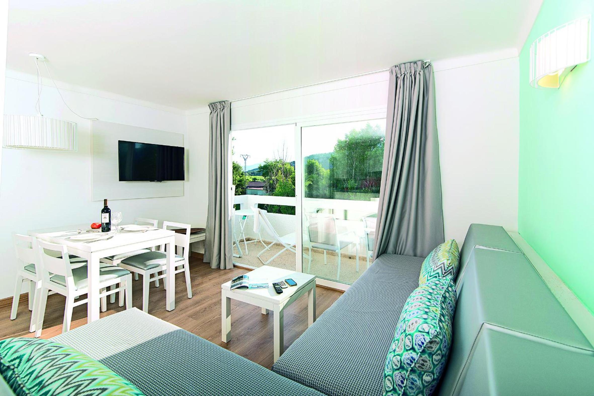 Cabot Sivella Apartments