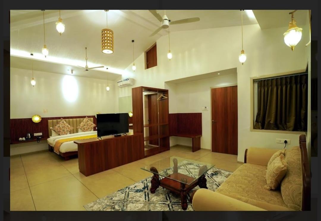 Suyashdham Villa Mahabaleshwar