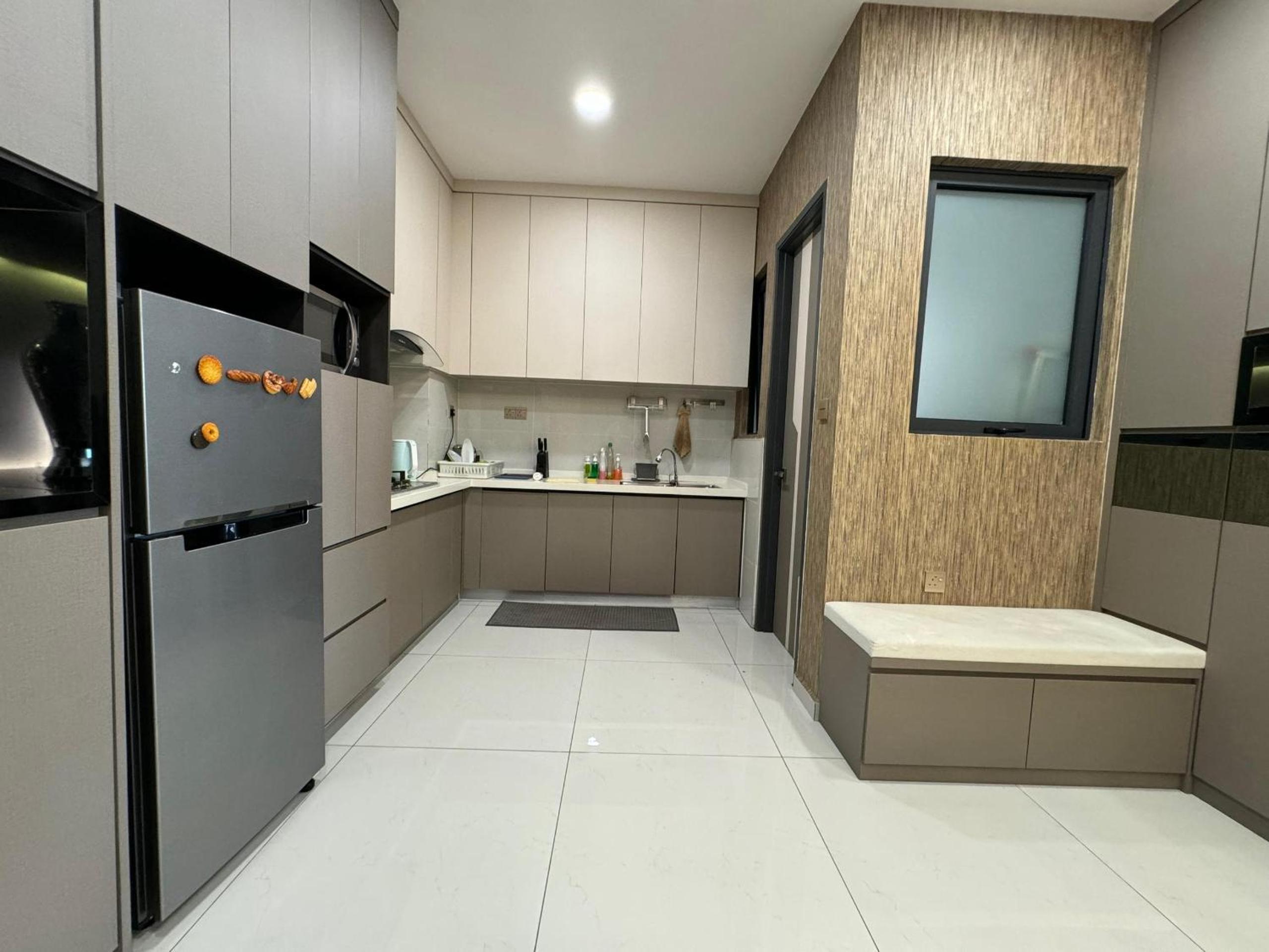 Dangabay 2bedroom Seaview Luxury Design Unit