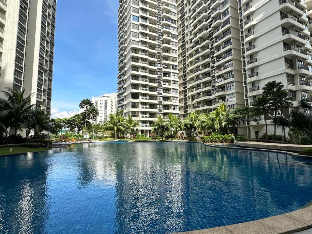 Dangabay 2bedroom Seaview Luxury Design Unit
