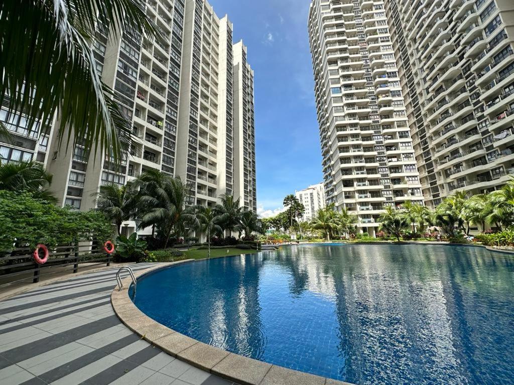 Dangabay 2bedroom Seaview Luxury Design Unit