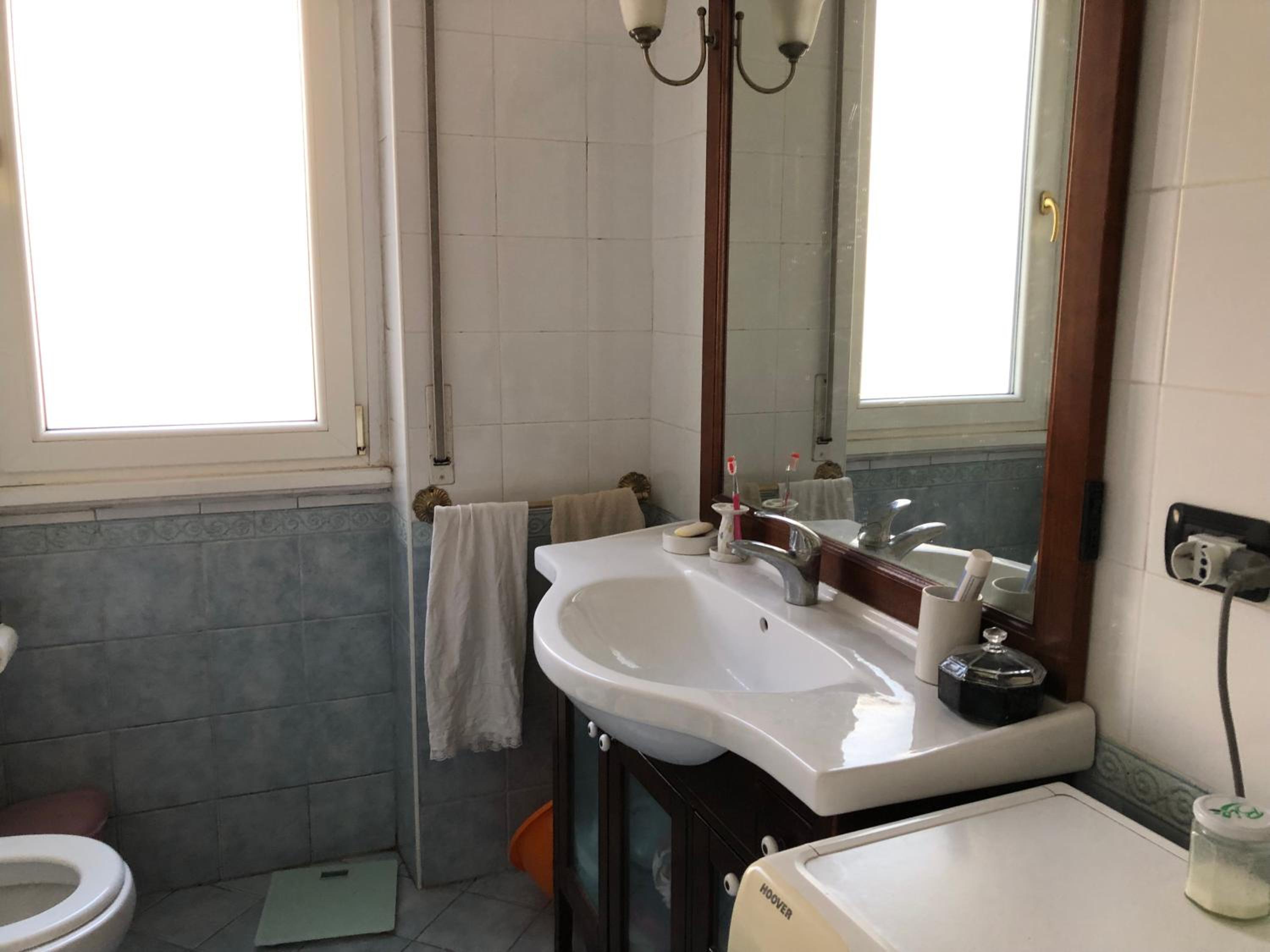 SAN PIETRO en Rome — bathroom