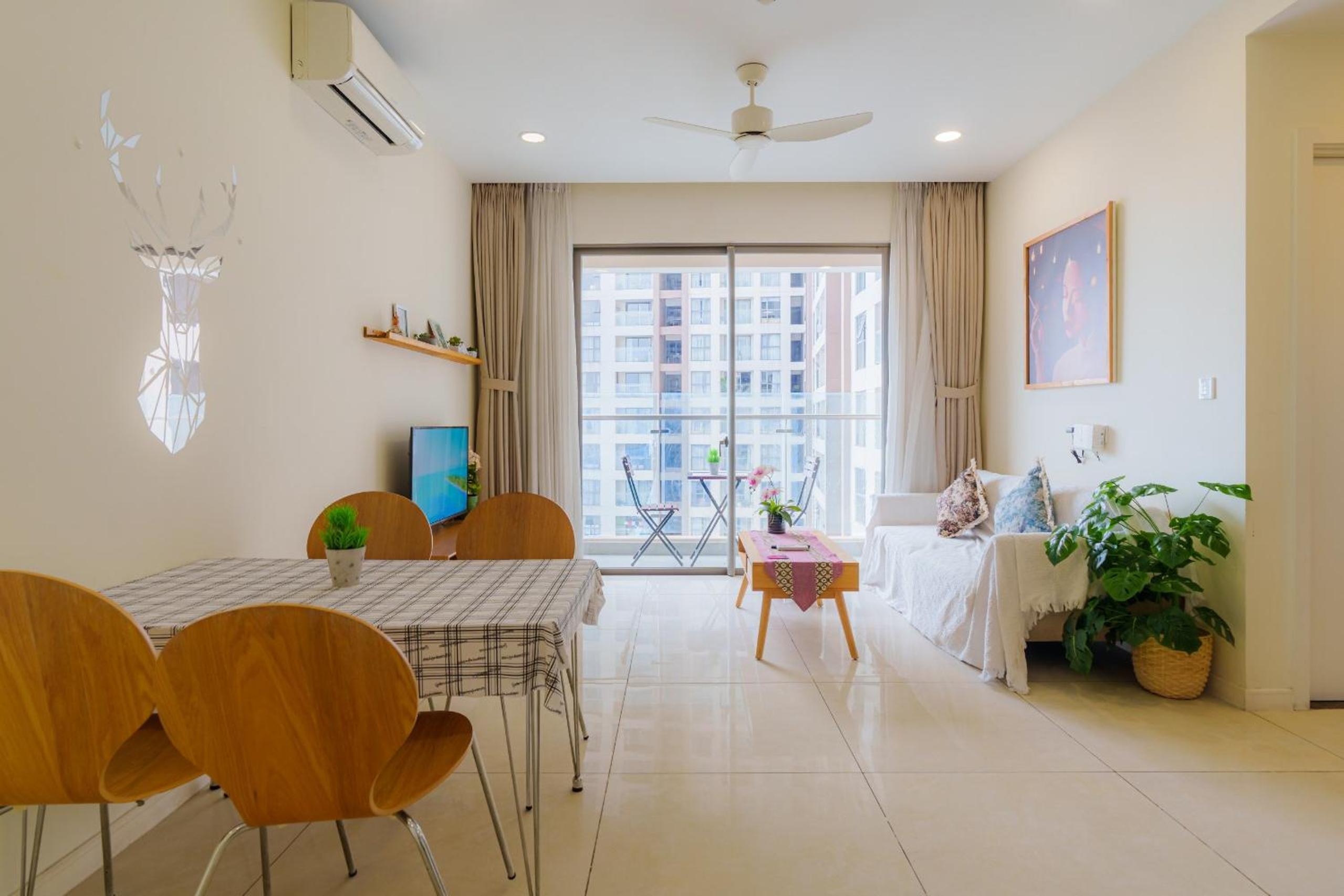 Millennium Luxury Apartment with Central location