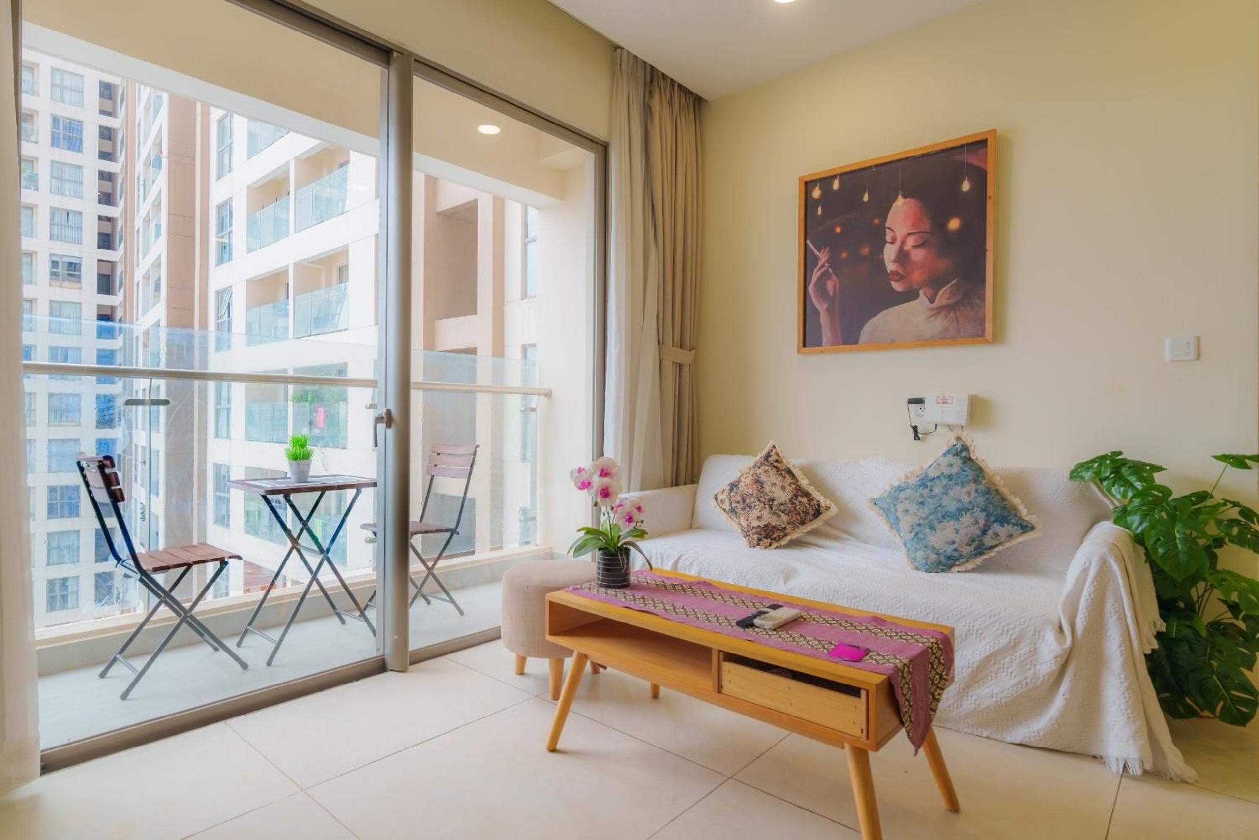 Millennium Luxury Apartment with Central location