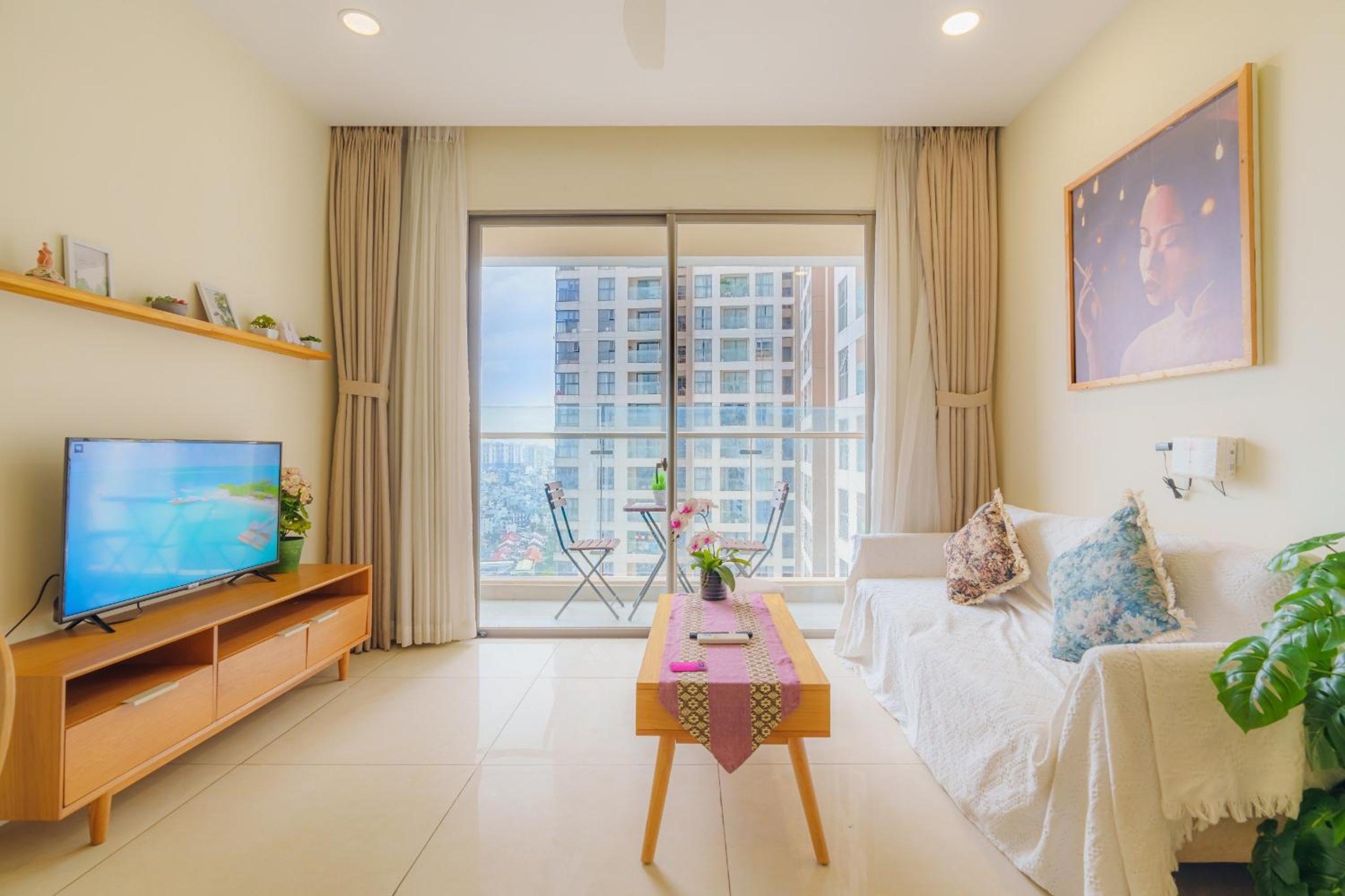 Millennium Luxury Apartment with Central location