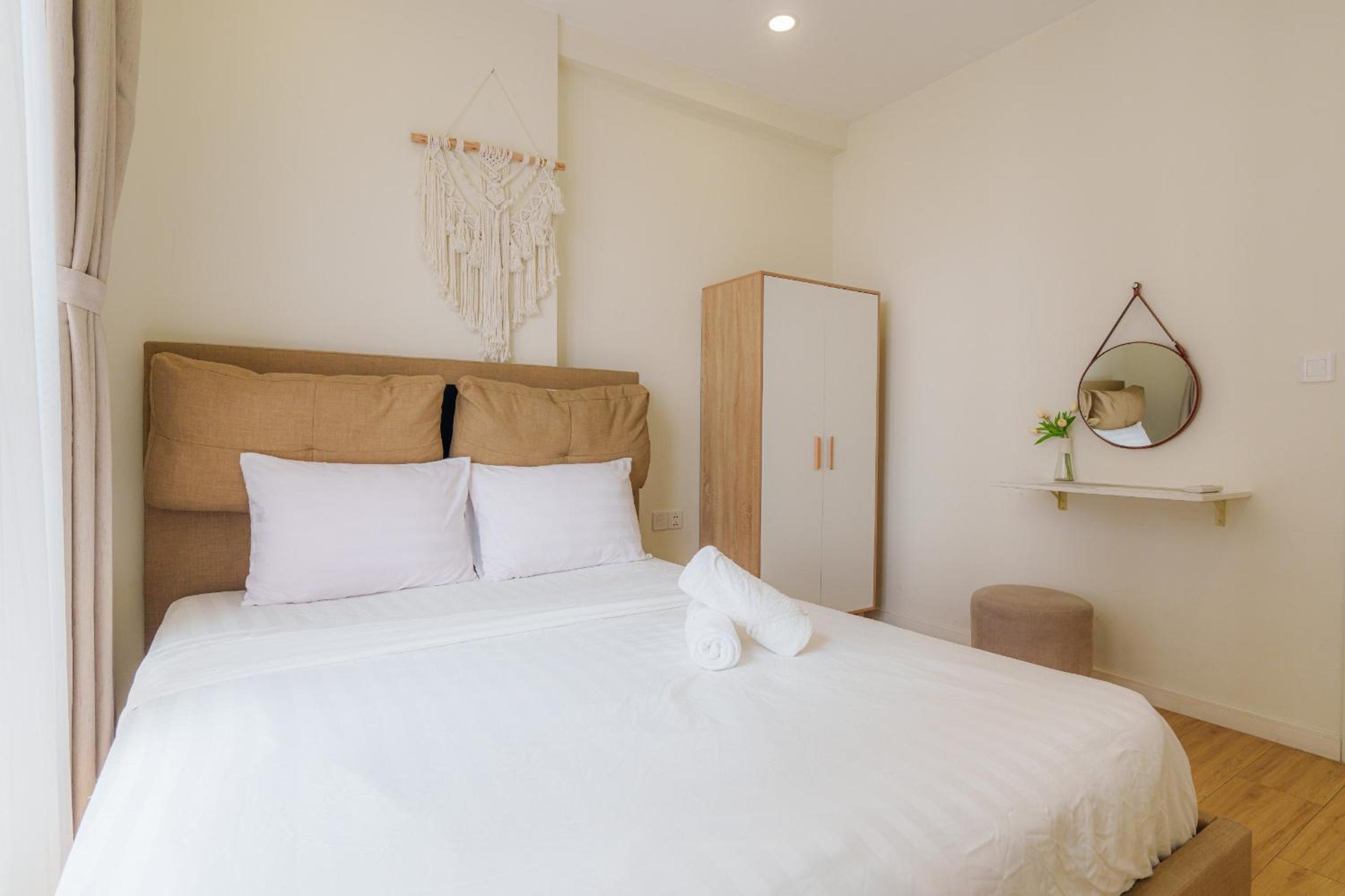 Millennium Luxury Apartment with Central location