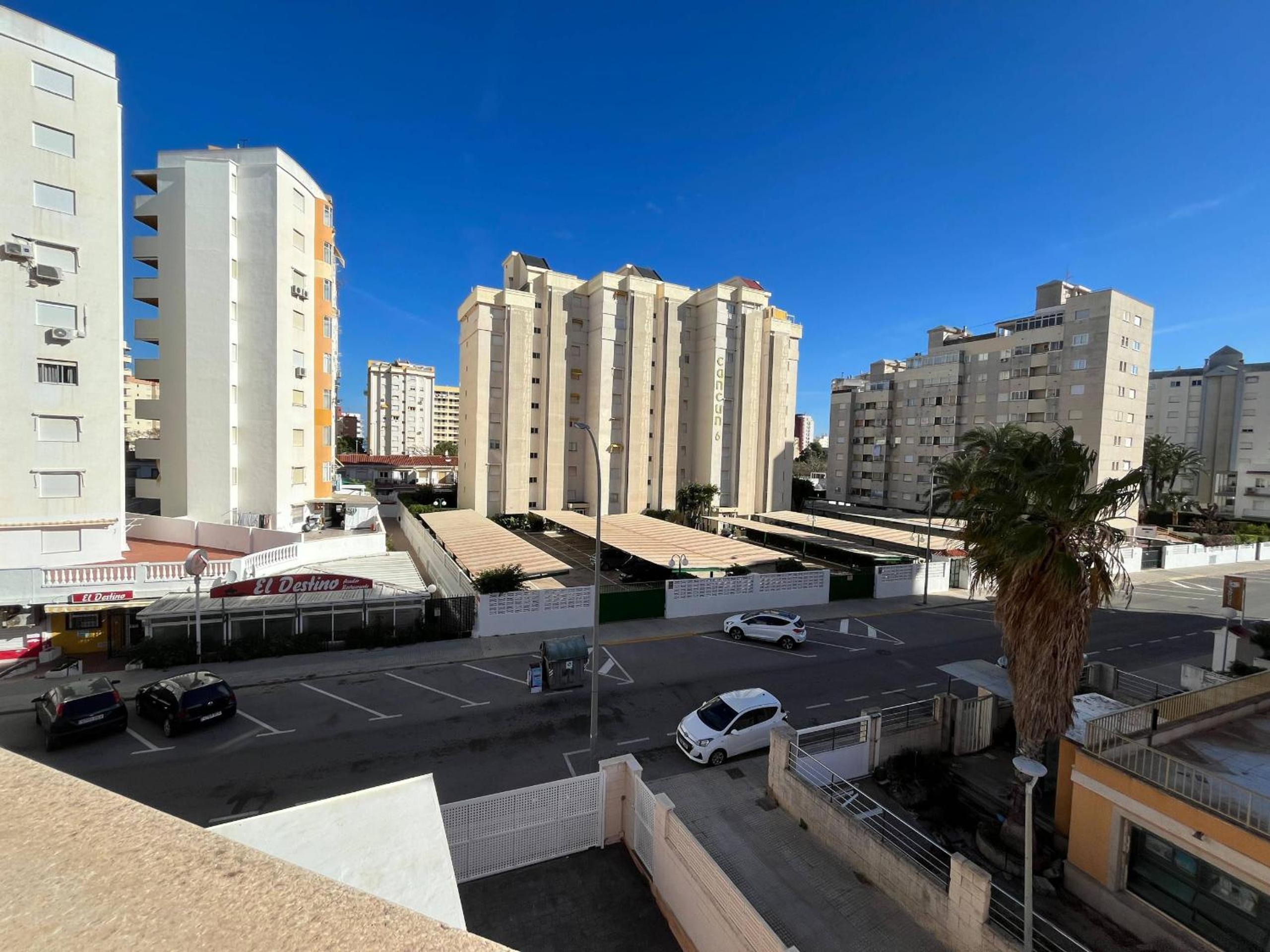 Atenas Solo Familias Serviplaya