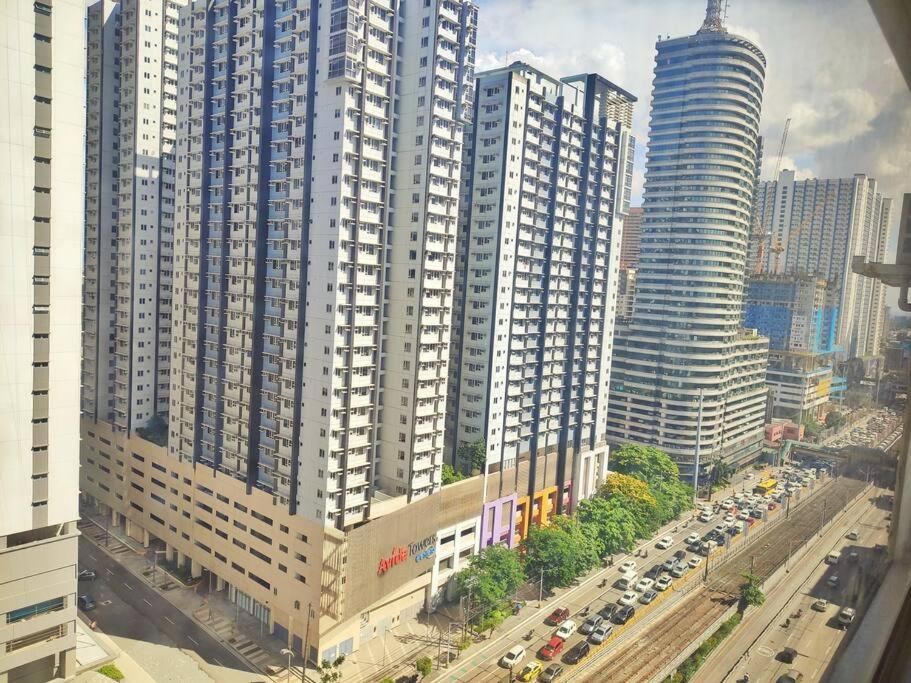 Modern style Condo with Unli Wifi and Netflix
