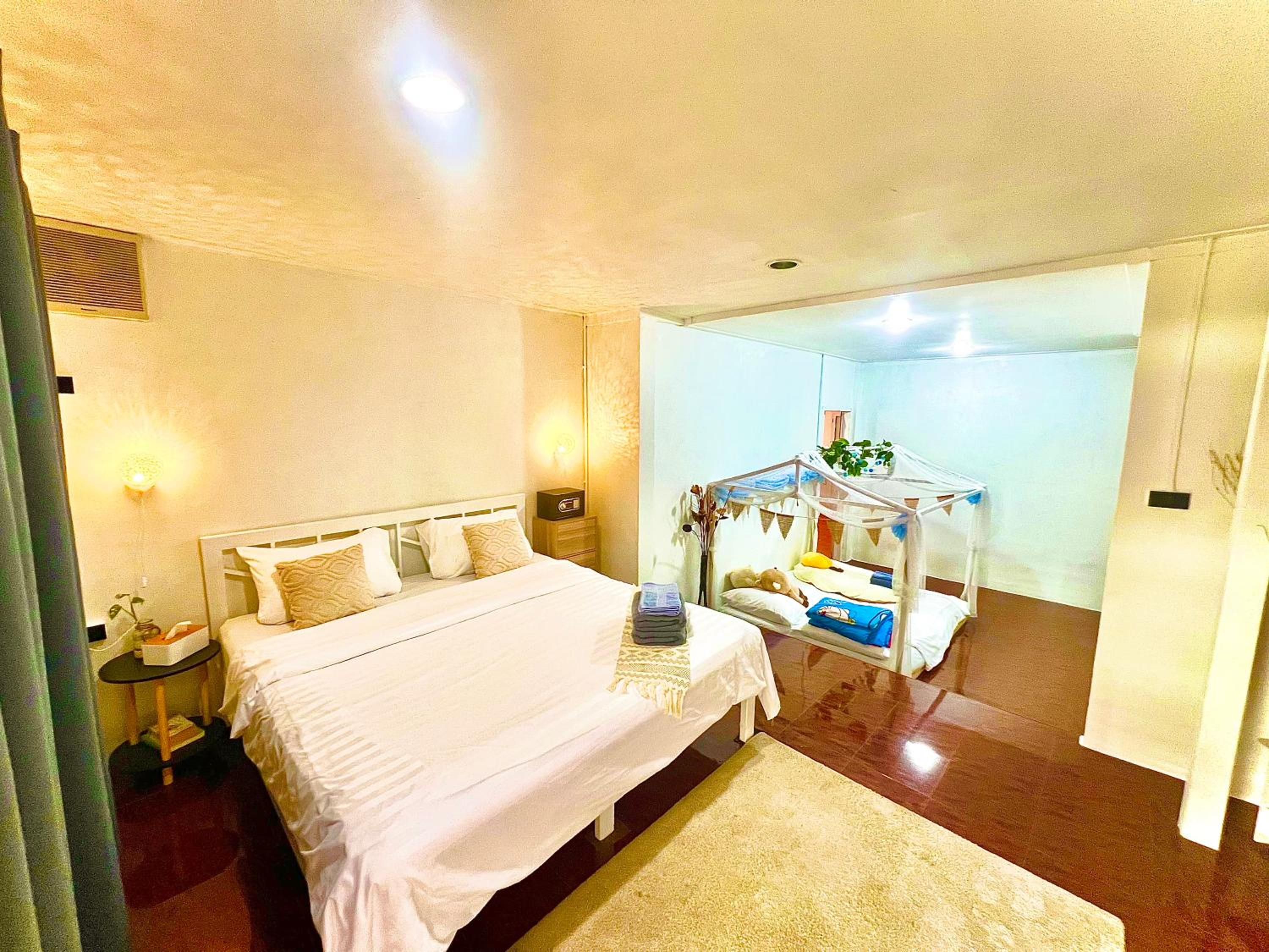 Getaway Villa Bangkok - 4 Bedroom,6 Beds and 5 Bathroom