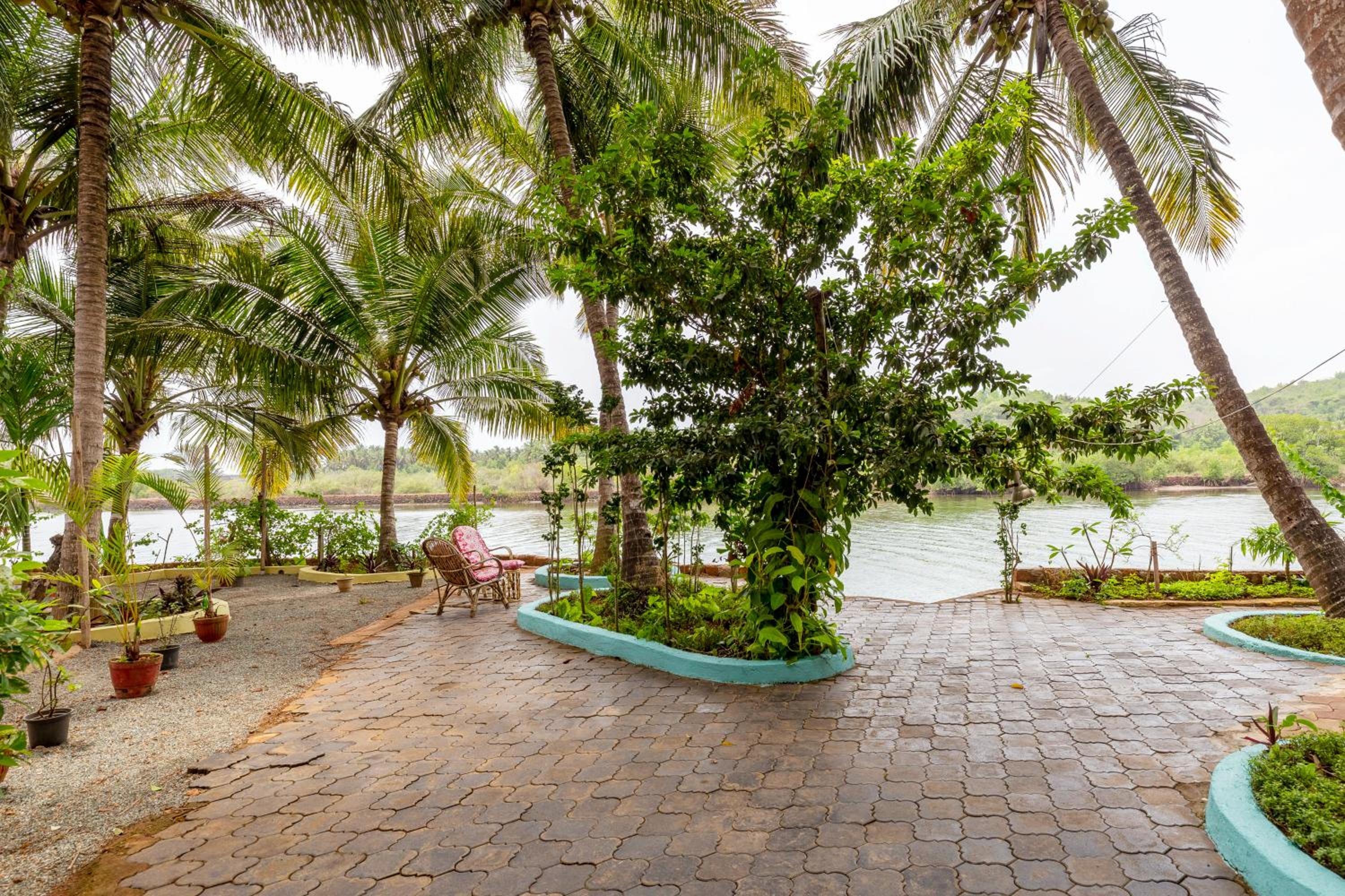 RiverKiss Villa