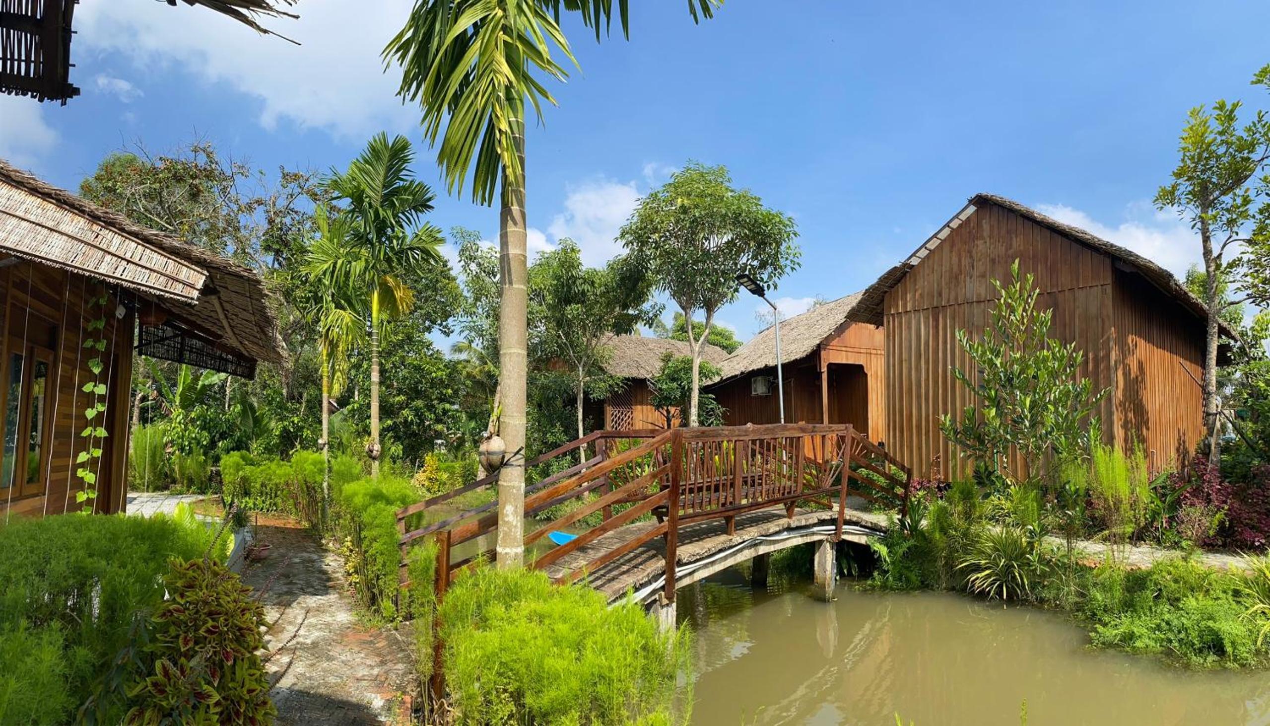 Muong Dinh Lodge view 2
