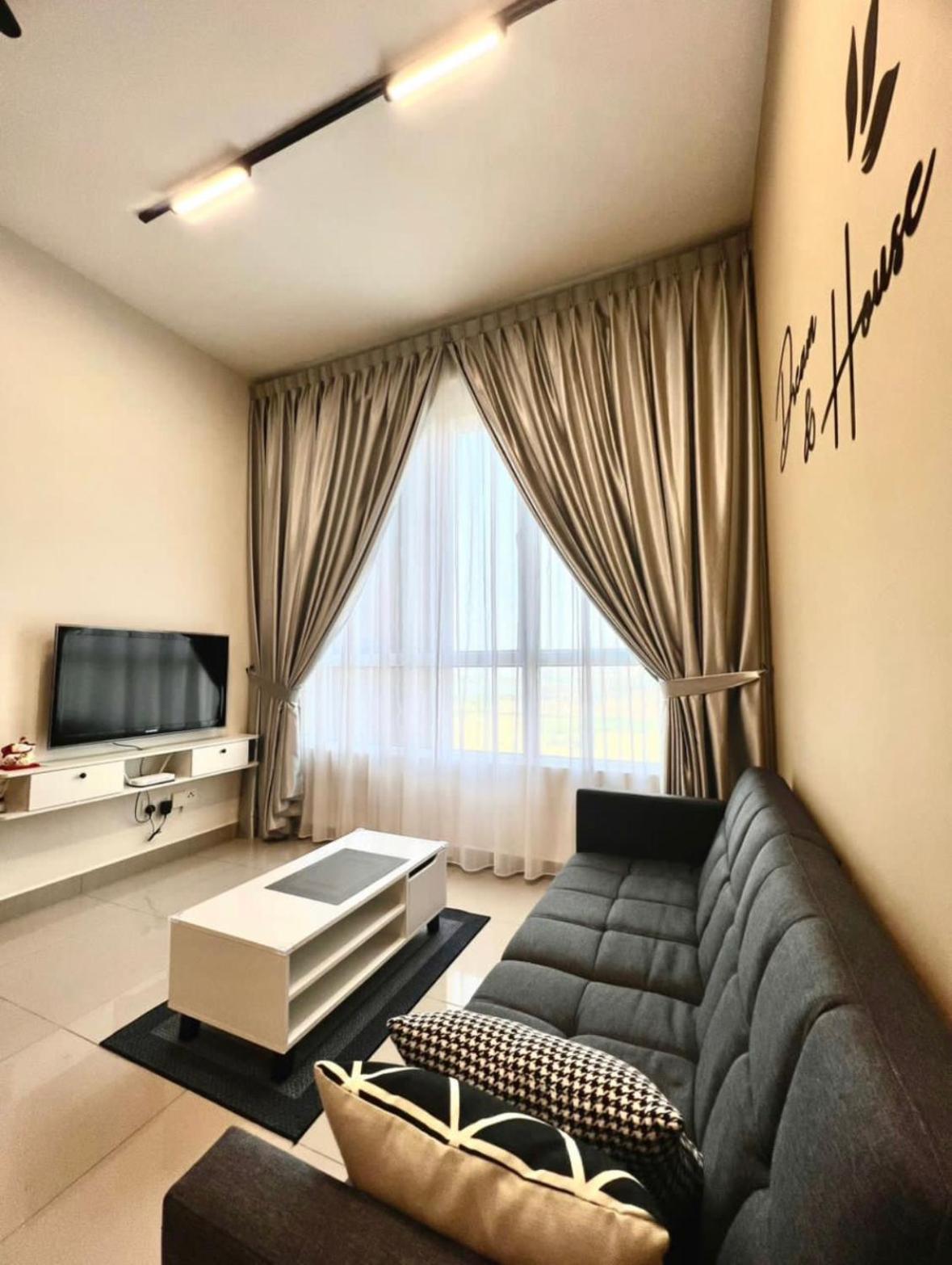 Melaka AmberCove Homely Seaview 2R2B photo 1
