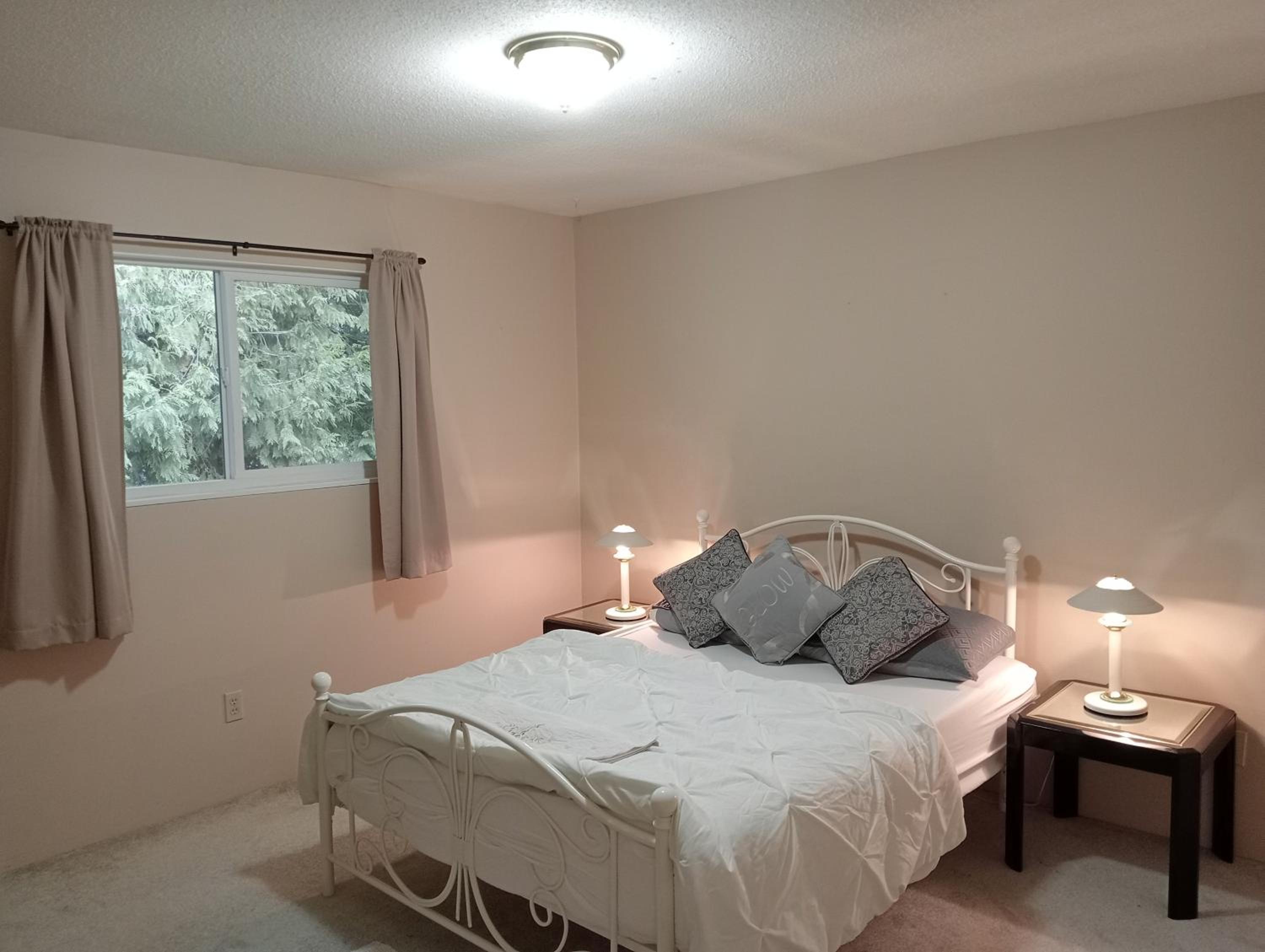 Cheap Cozy Beautiful Homestay
