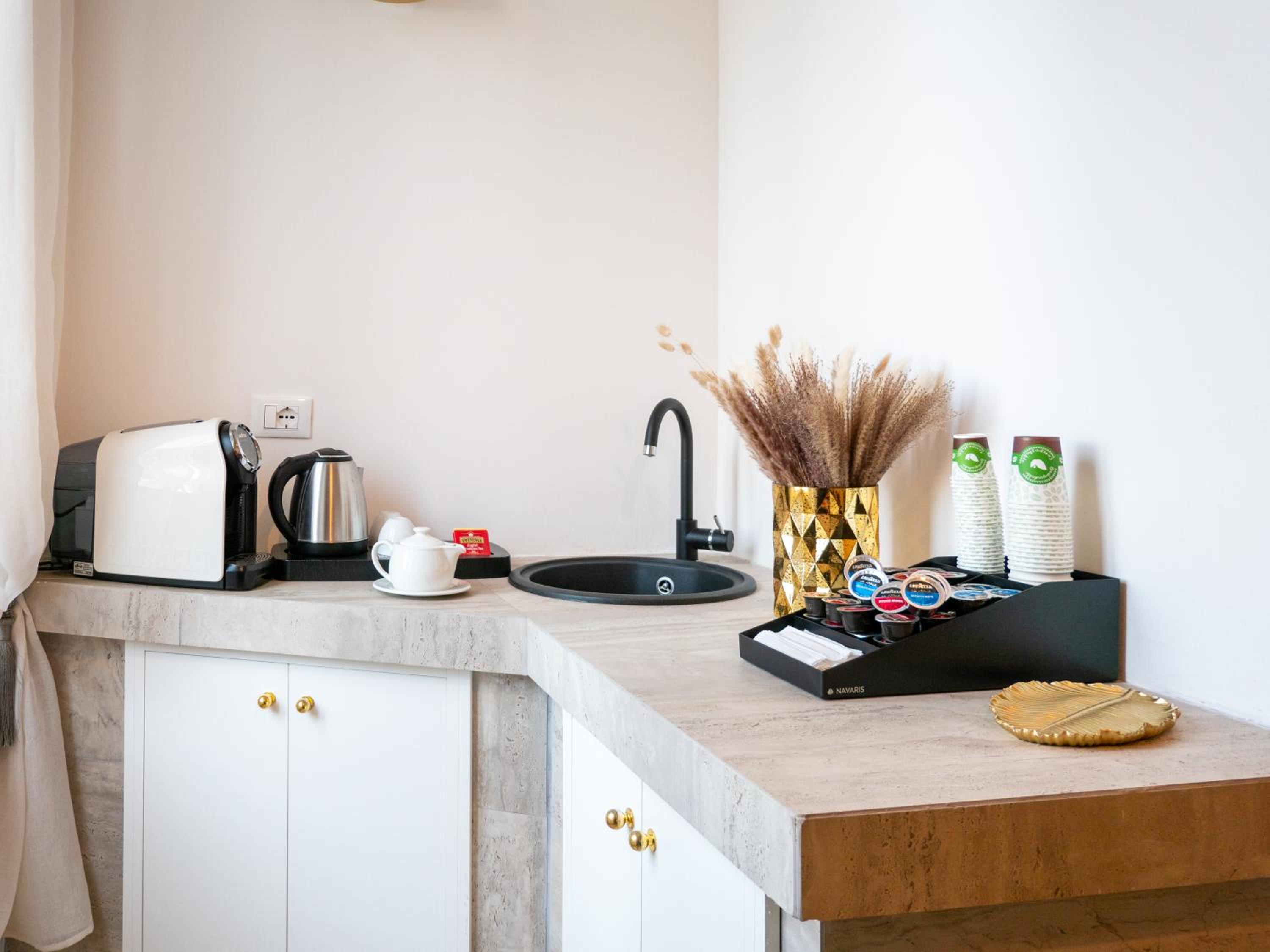 Alto Apartment