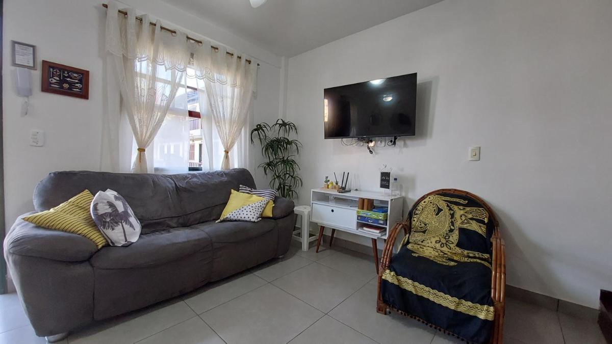 Casa no Peró a 400mt da praia
