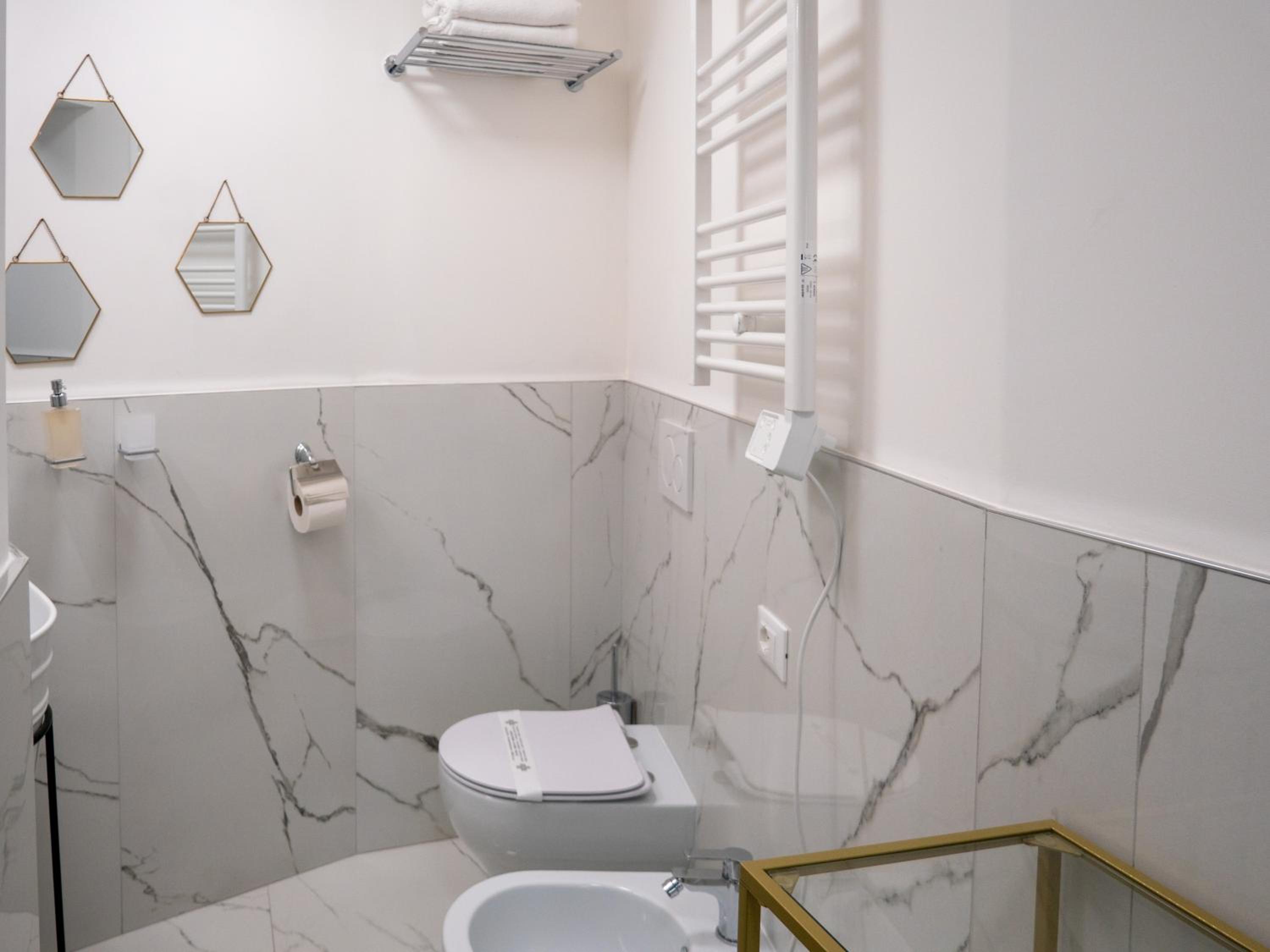 Alto Apartment