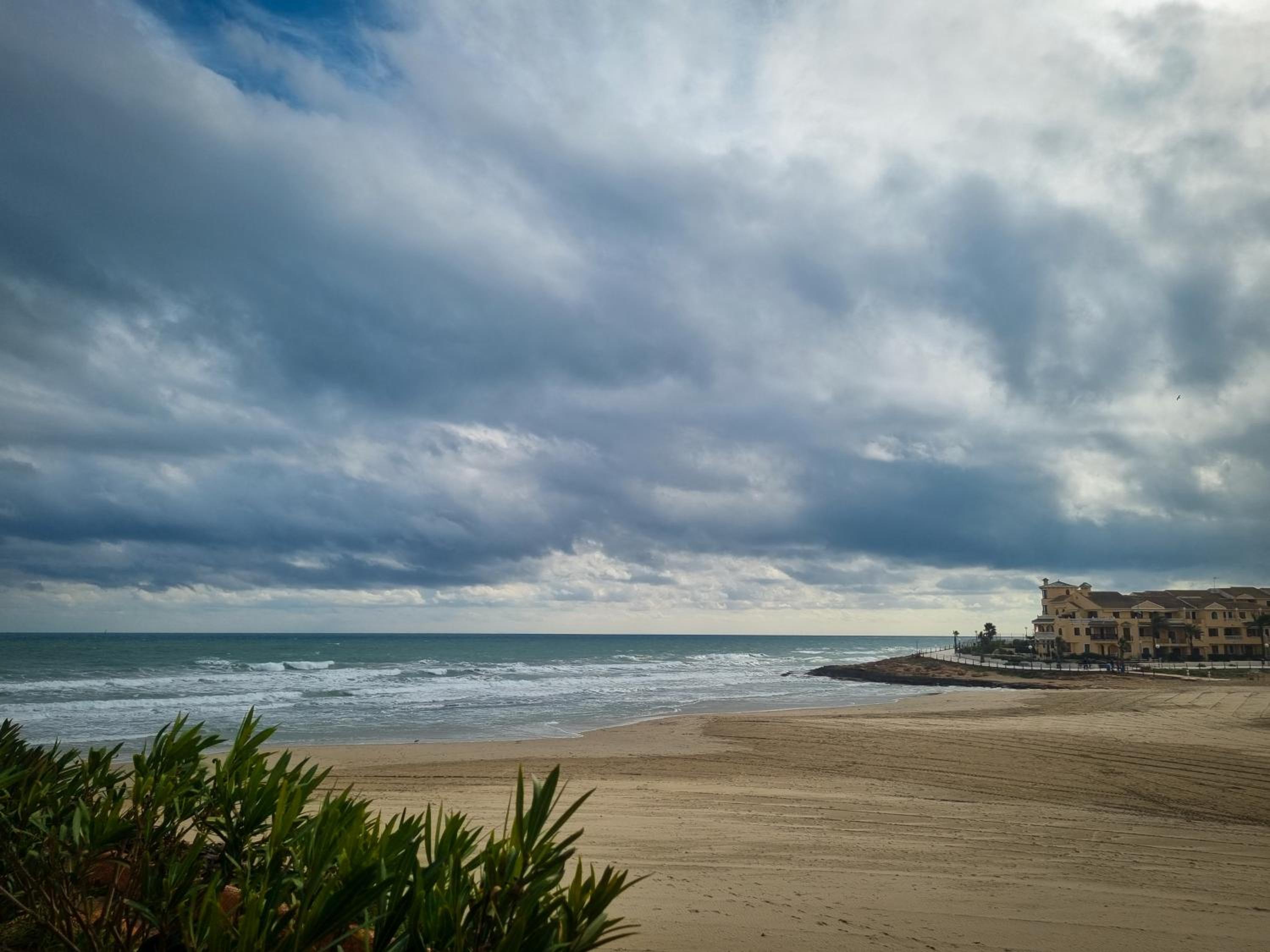 Flamenca Village Penthouse with Private Rooftop and Sea View