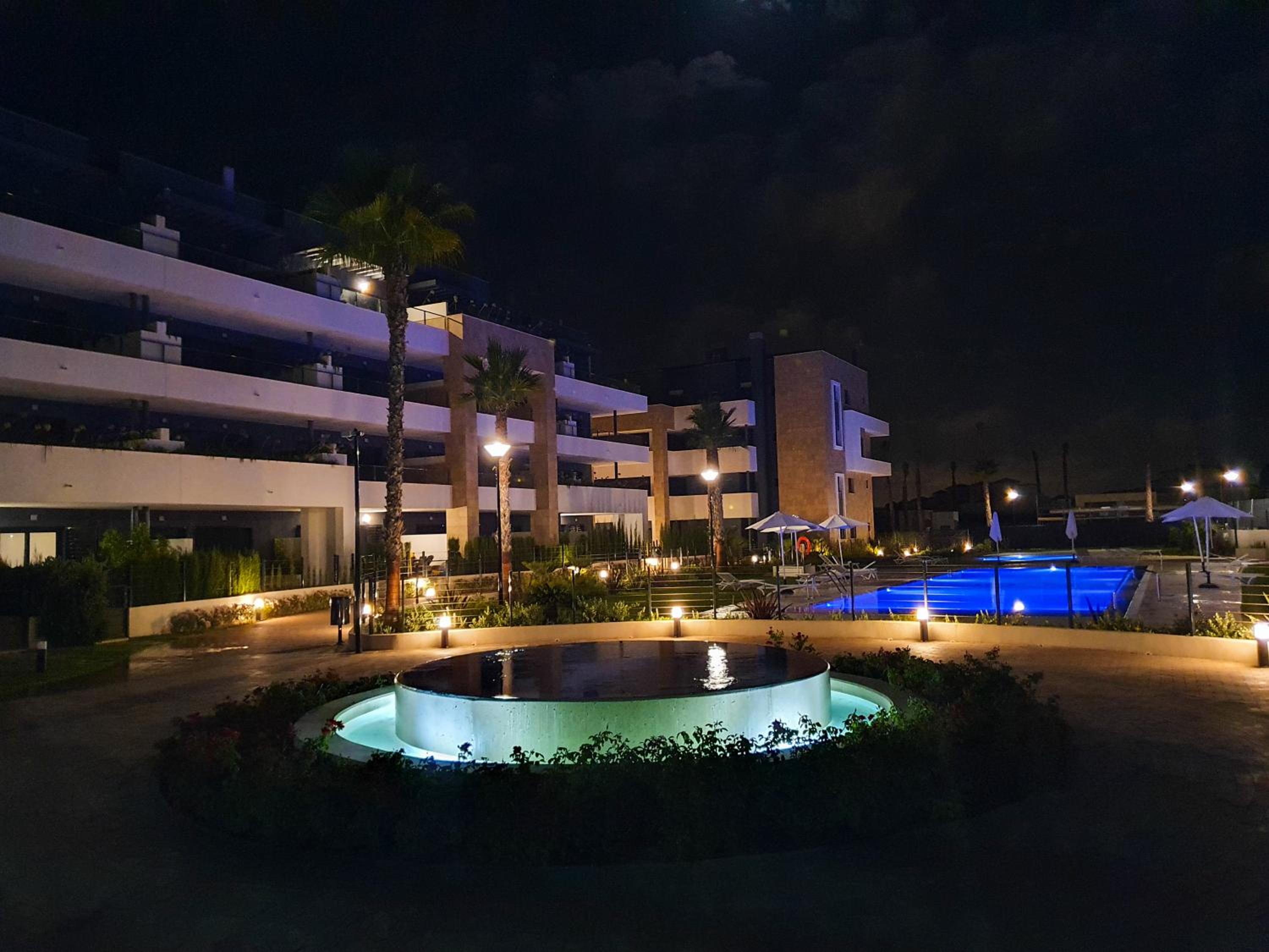 Flamenca Village Penthouse with Private Rooftop and Sea View