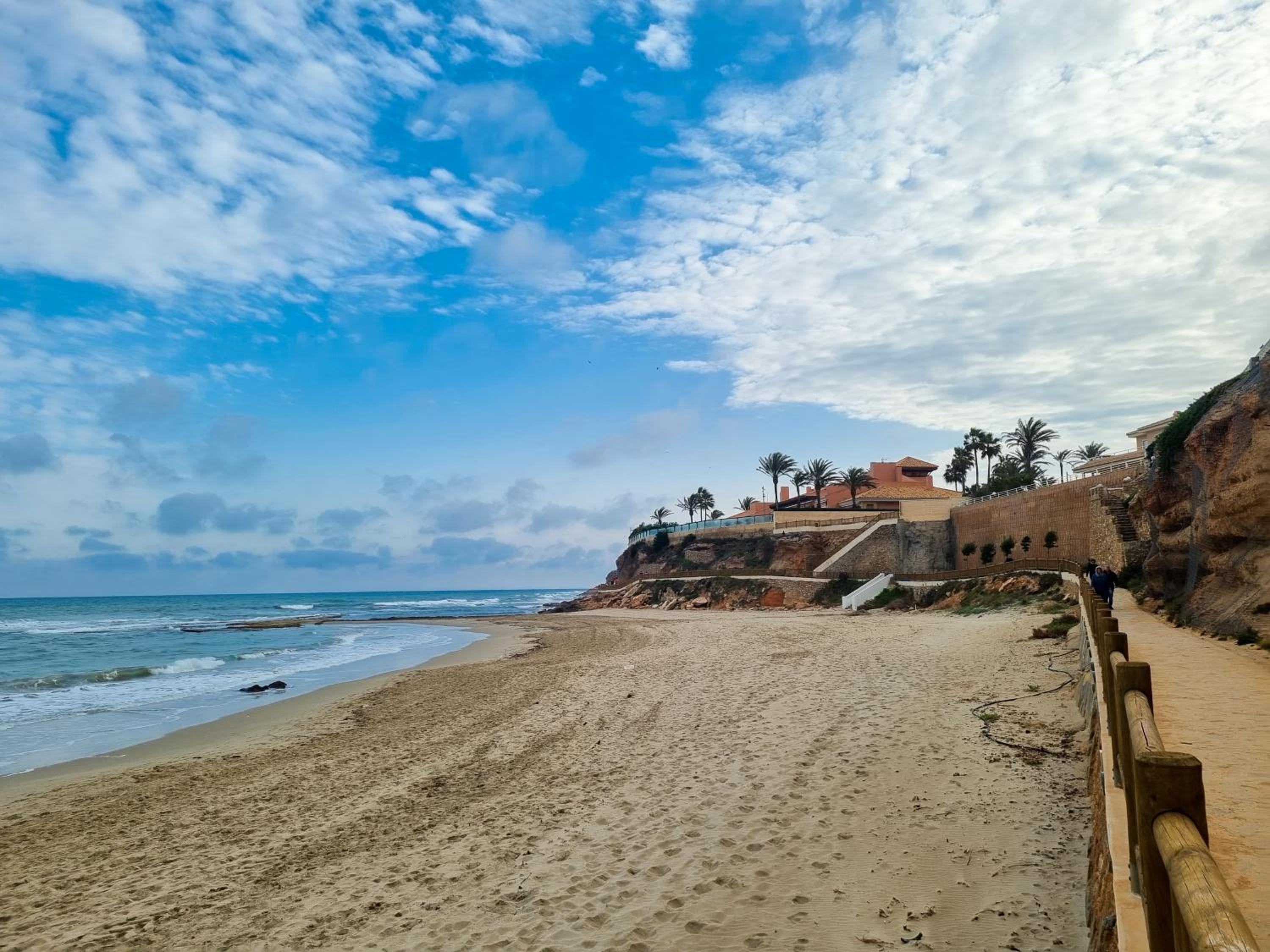 Flamenca Village Penthouse with Private Rooftop and Sea View