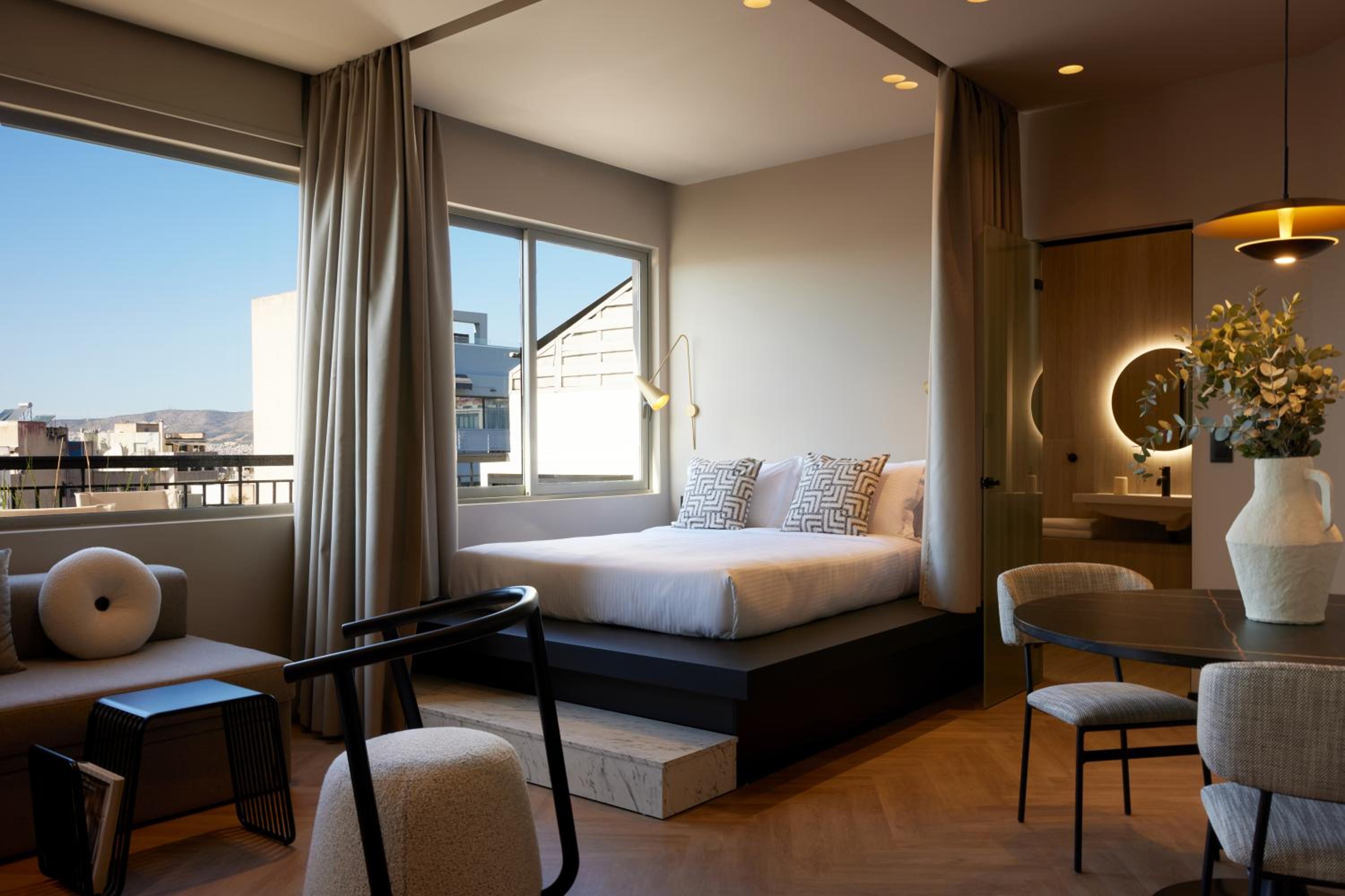 Zoe Monastiraki