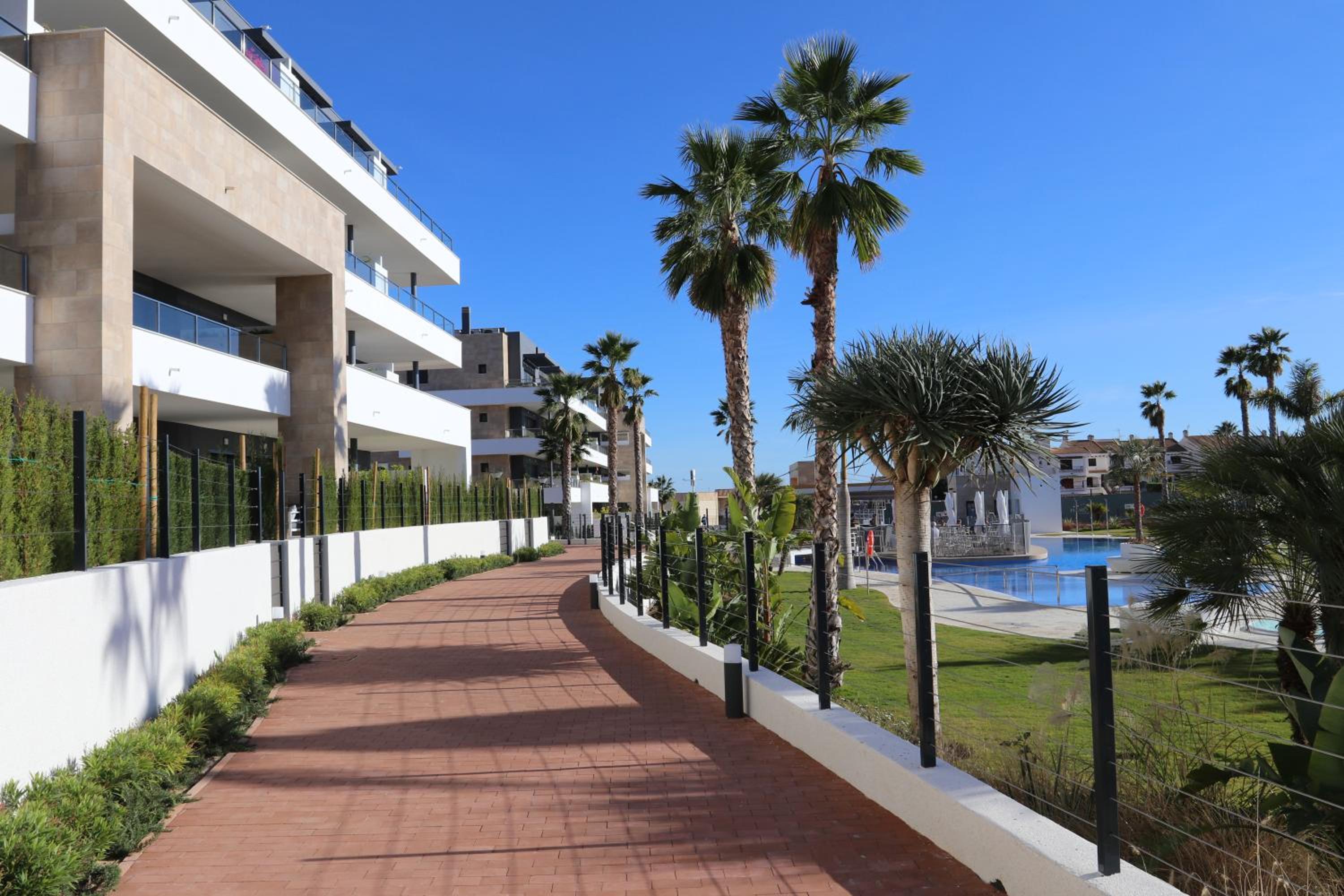 Flamenca Village Penthouse with Private Rooftop and Sea View