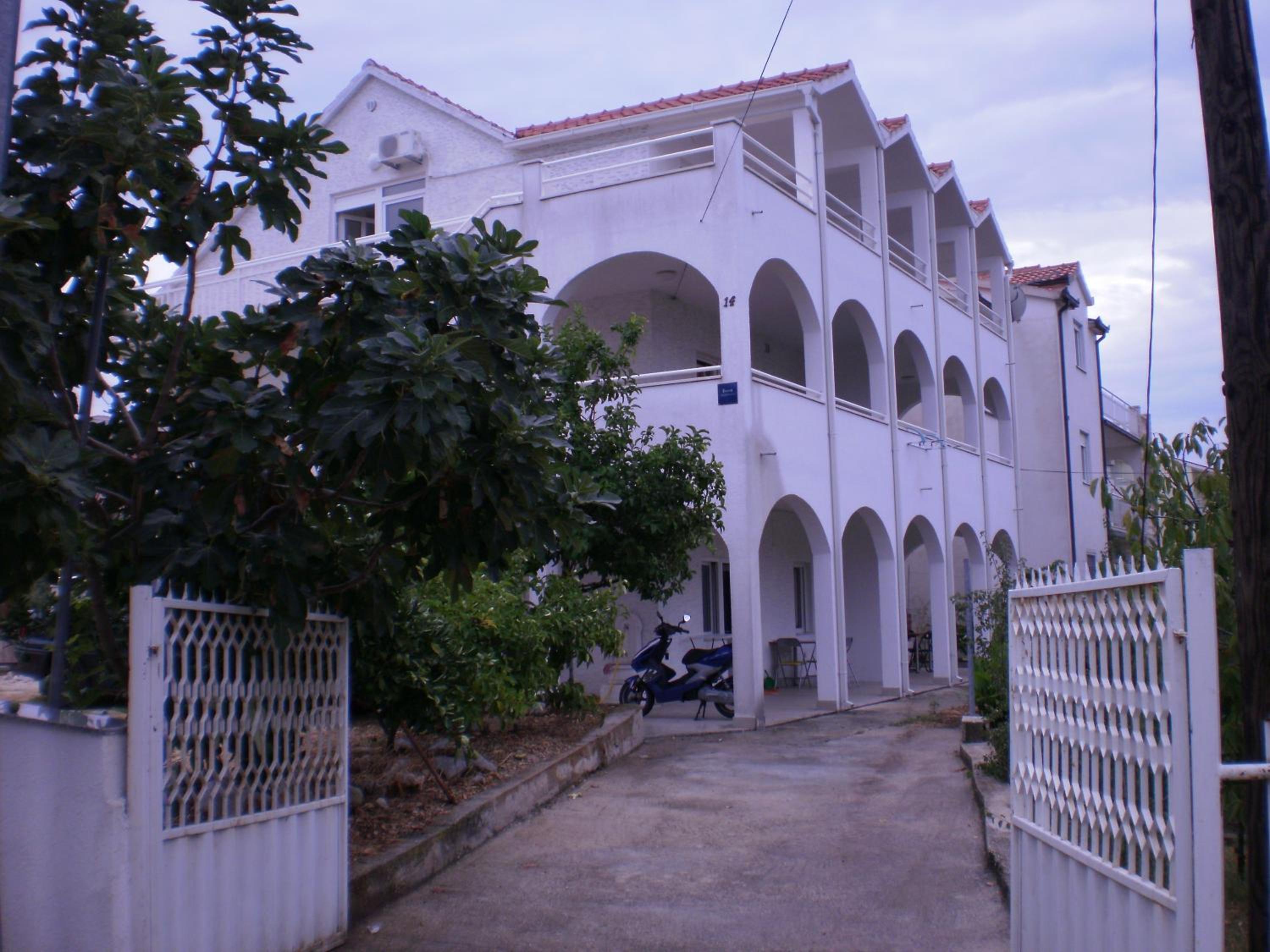 Photo 24
