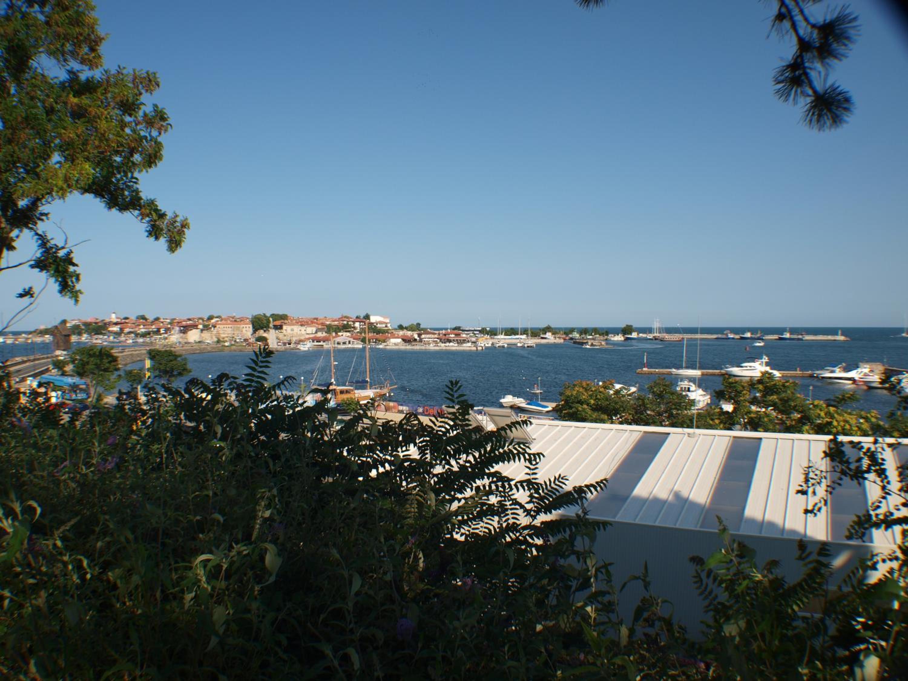 Photo 13