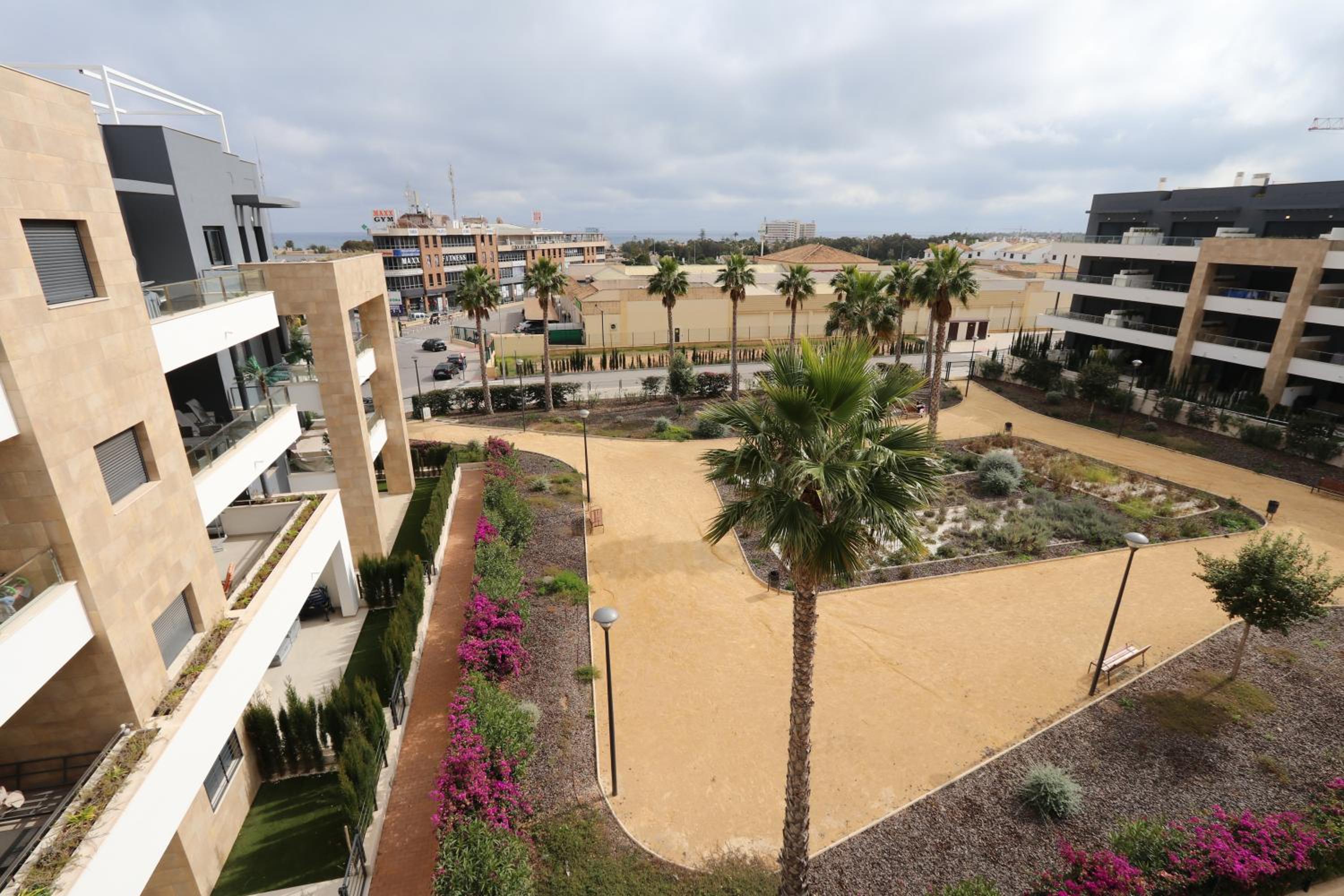 Flamenca Village Penthouse with Private Rooftop and Sea View