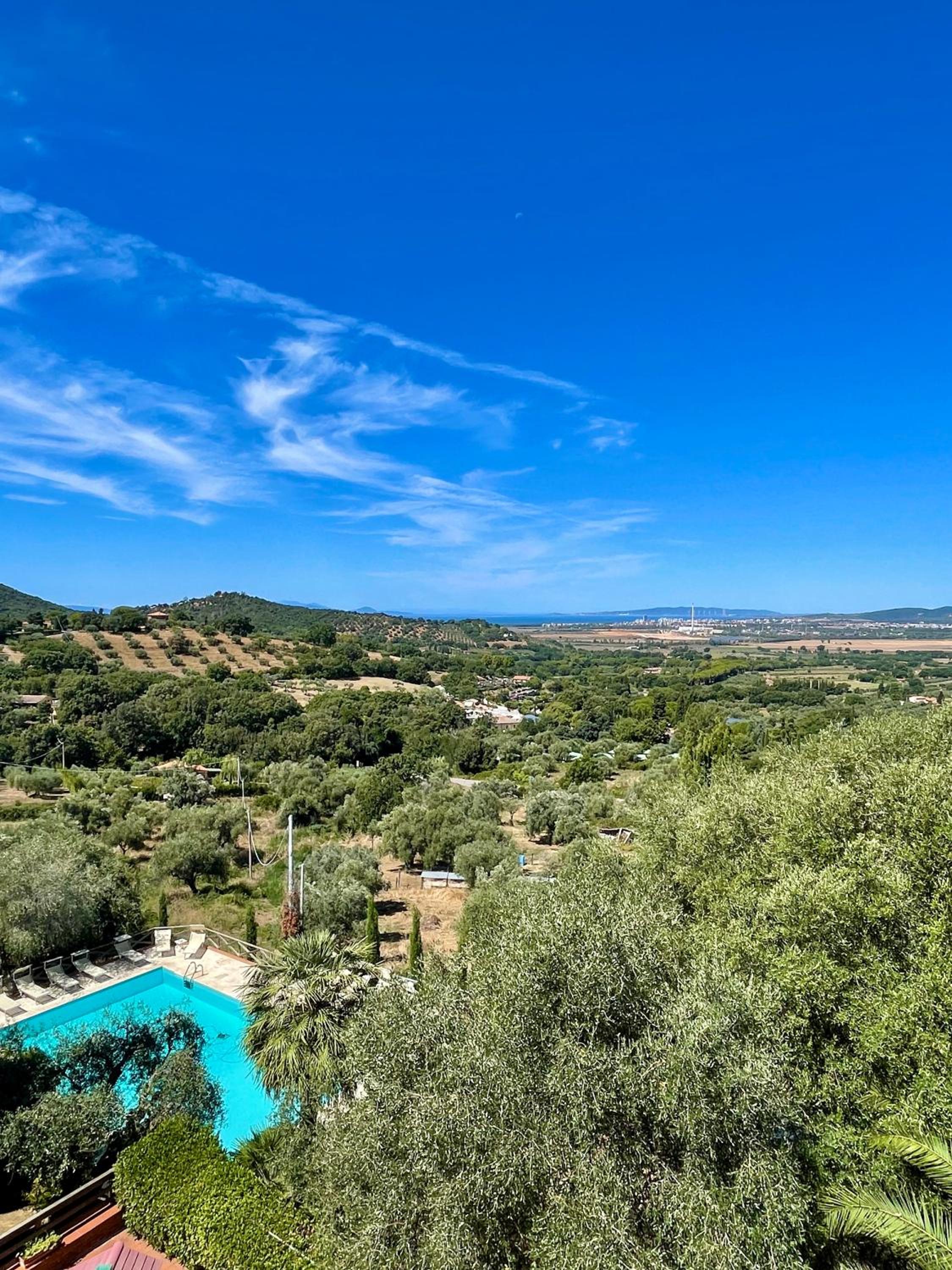 Madonna del Poggio B&B view 3