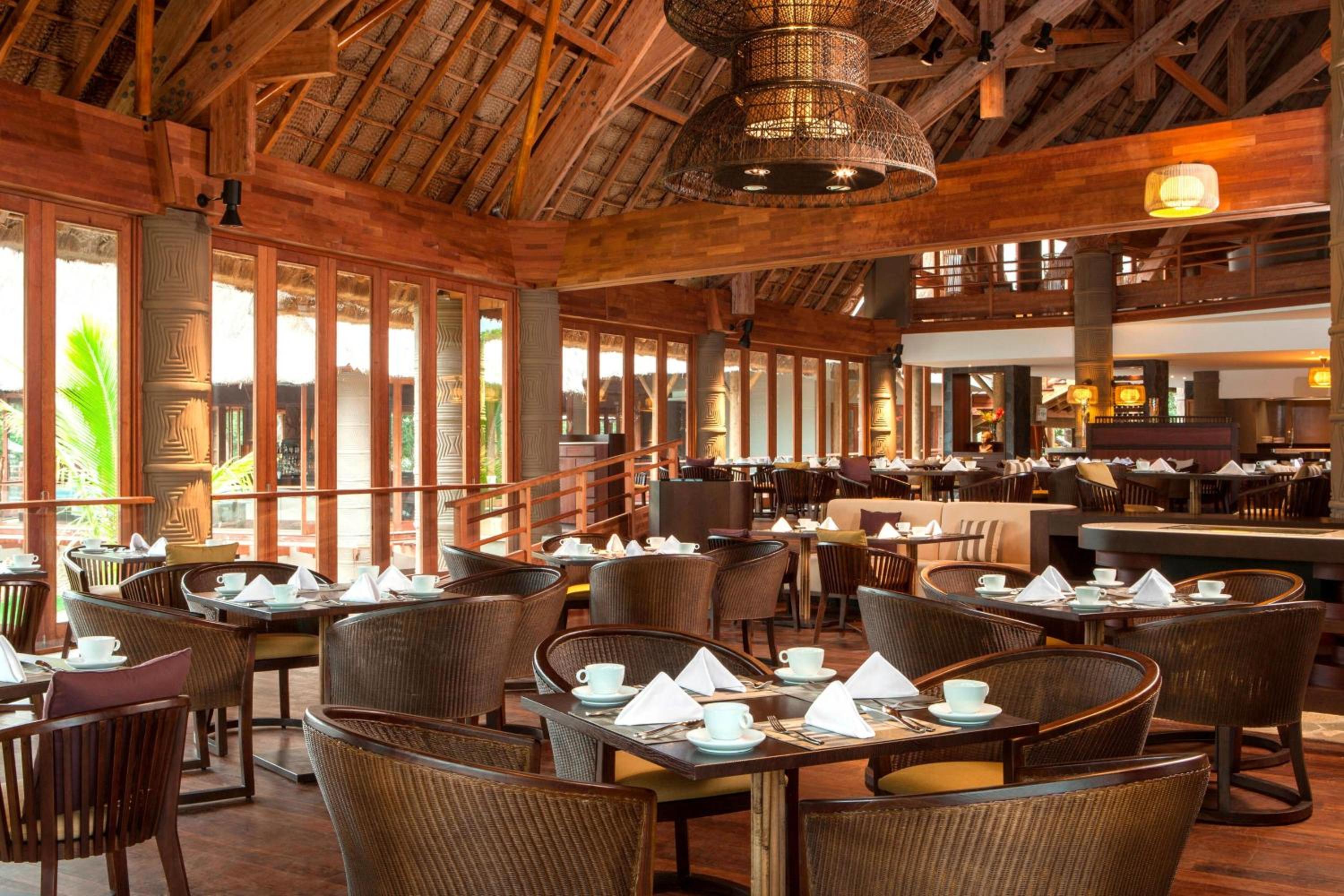 Sheraton New Caledonia Deva Spa & Golf Resort