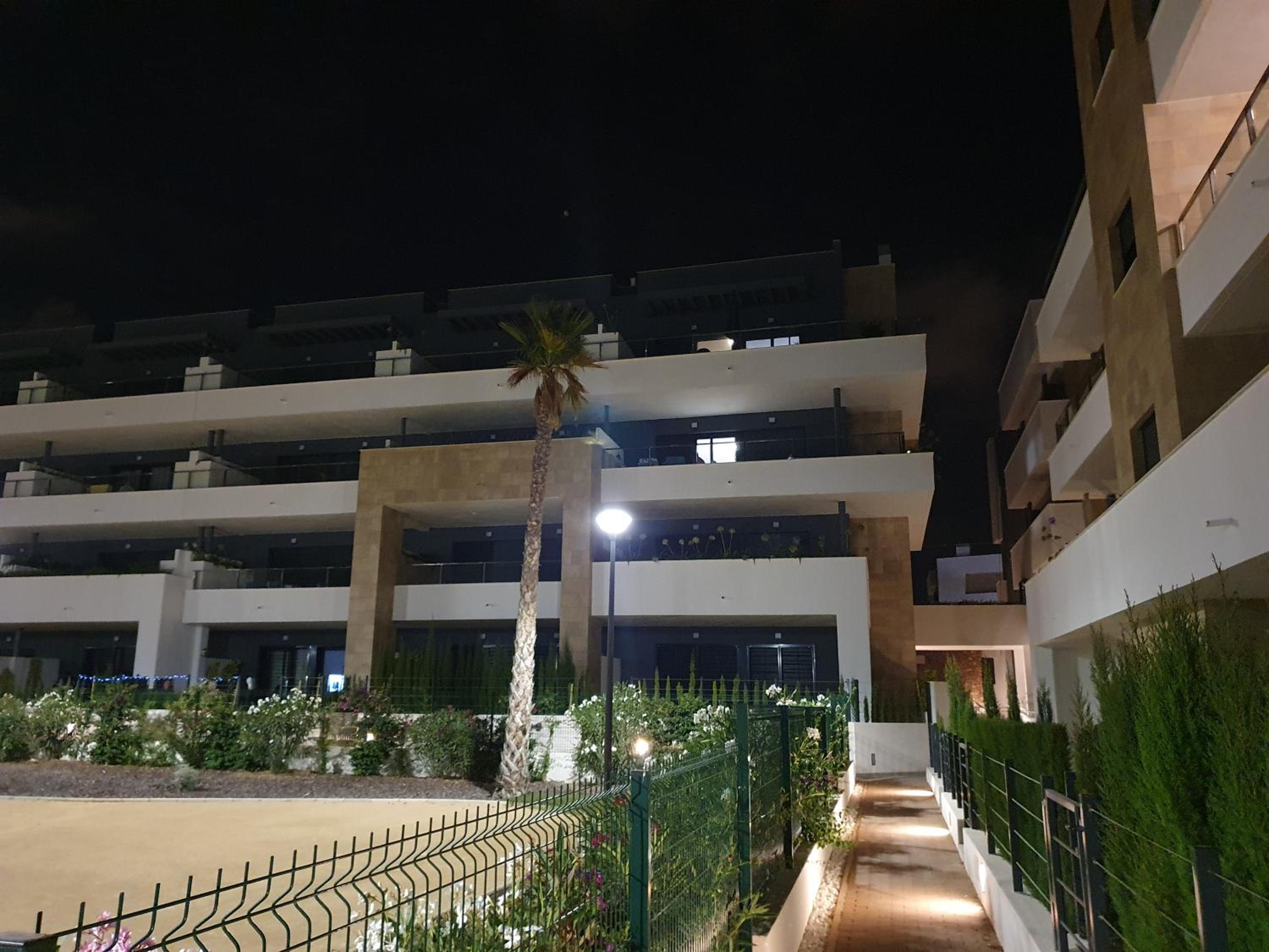 Flamenca Village Penthouse with Private Rooftop and Sea View