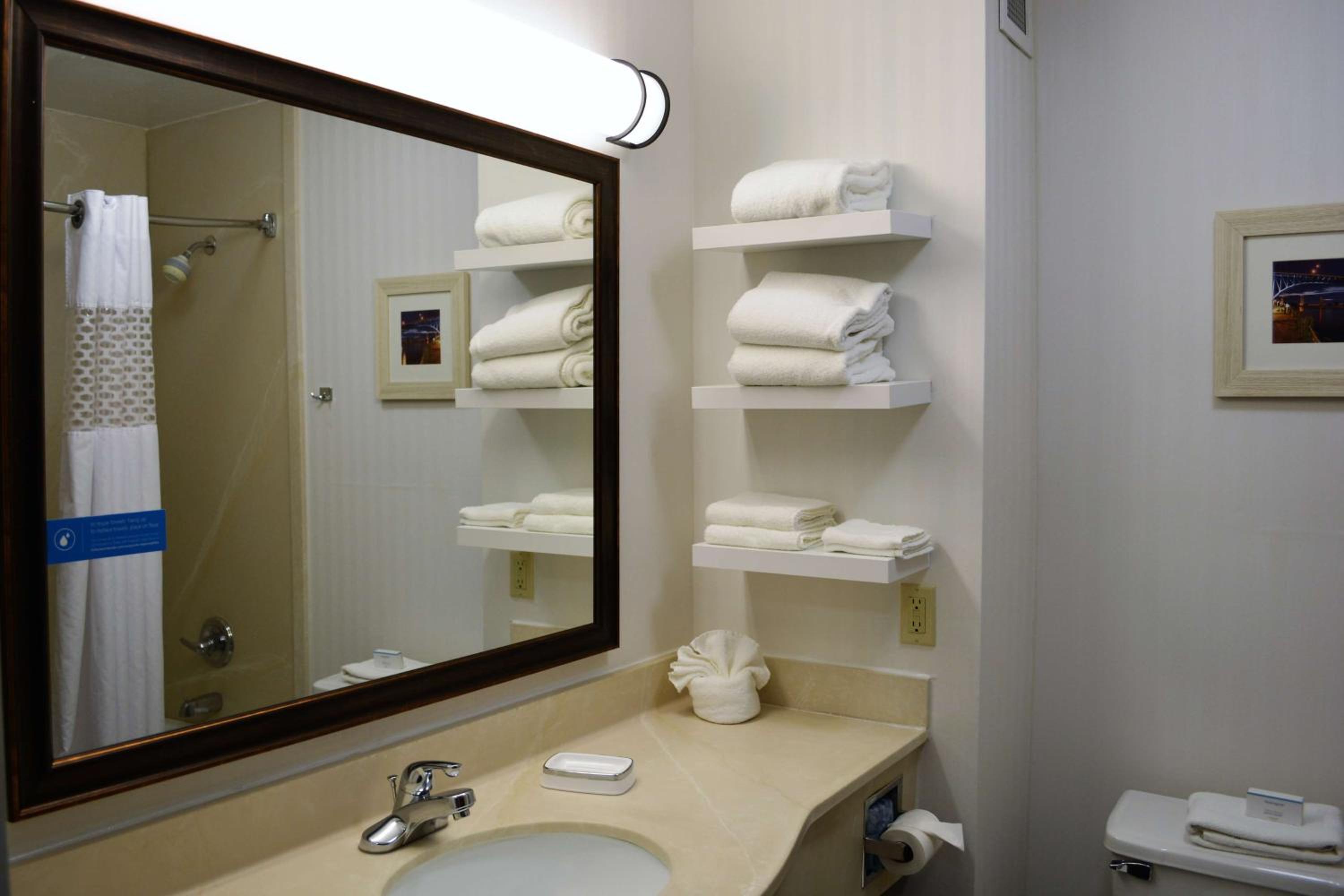 Comfort Inn, Cleveland South - Richfield view 2