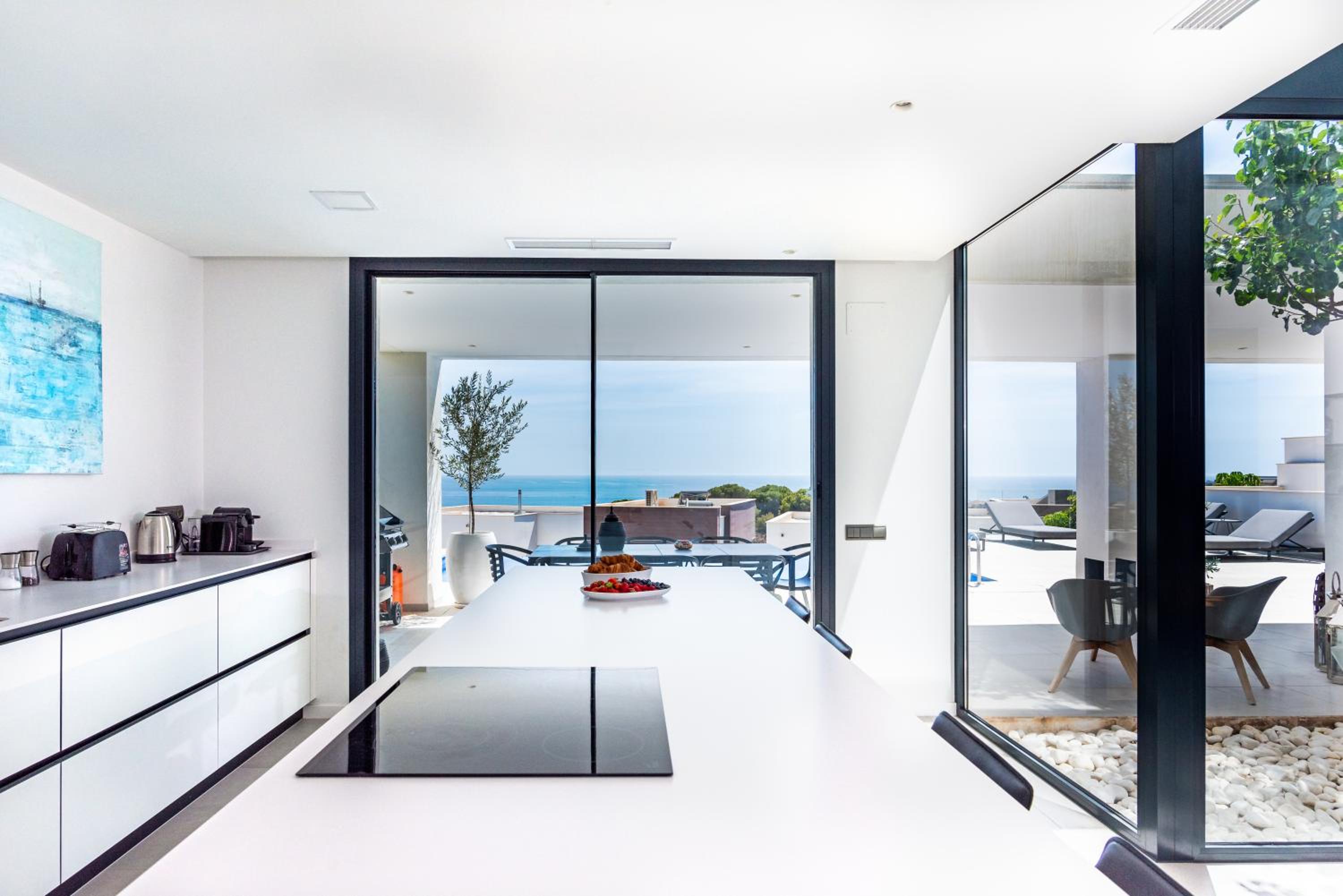 3 Bed Dream Villa with pool & panormaic sea views