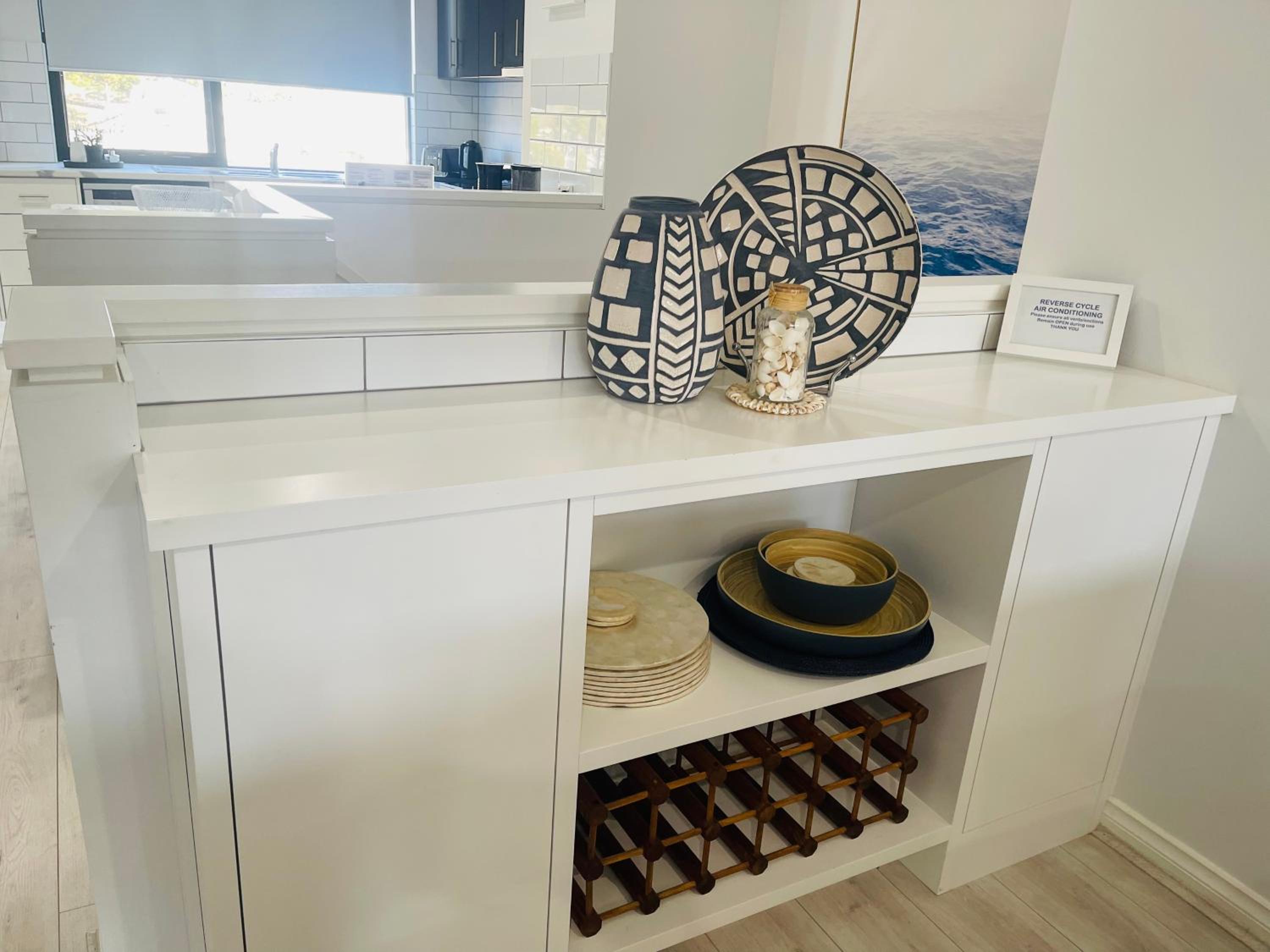 U2 at Moana Beach Esplanade - Exclusive 2 Bdrm Apt - WiFi - Spa - Pet Friendly