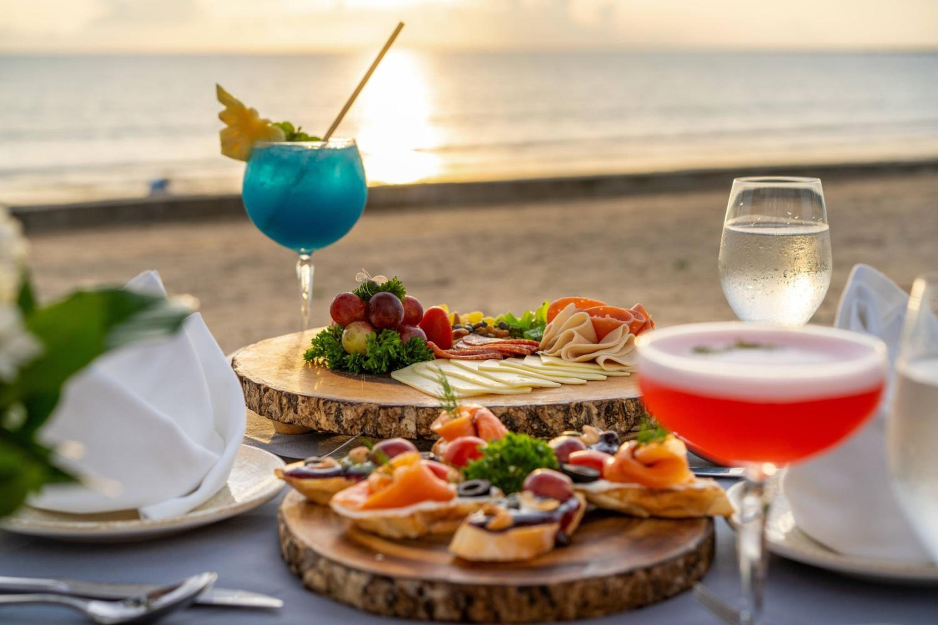 Le Meridien Khao Lak Resort & Spa
