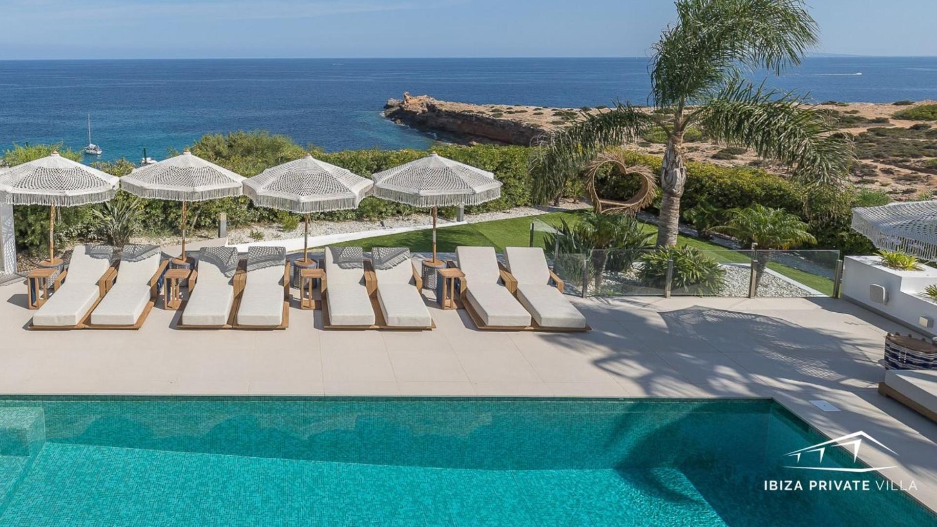 Villa Wave view 2