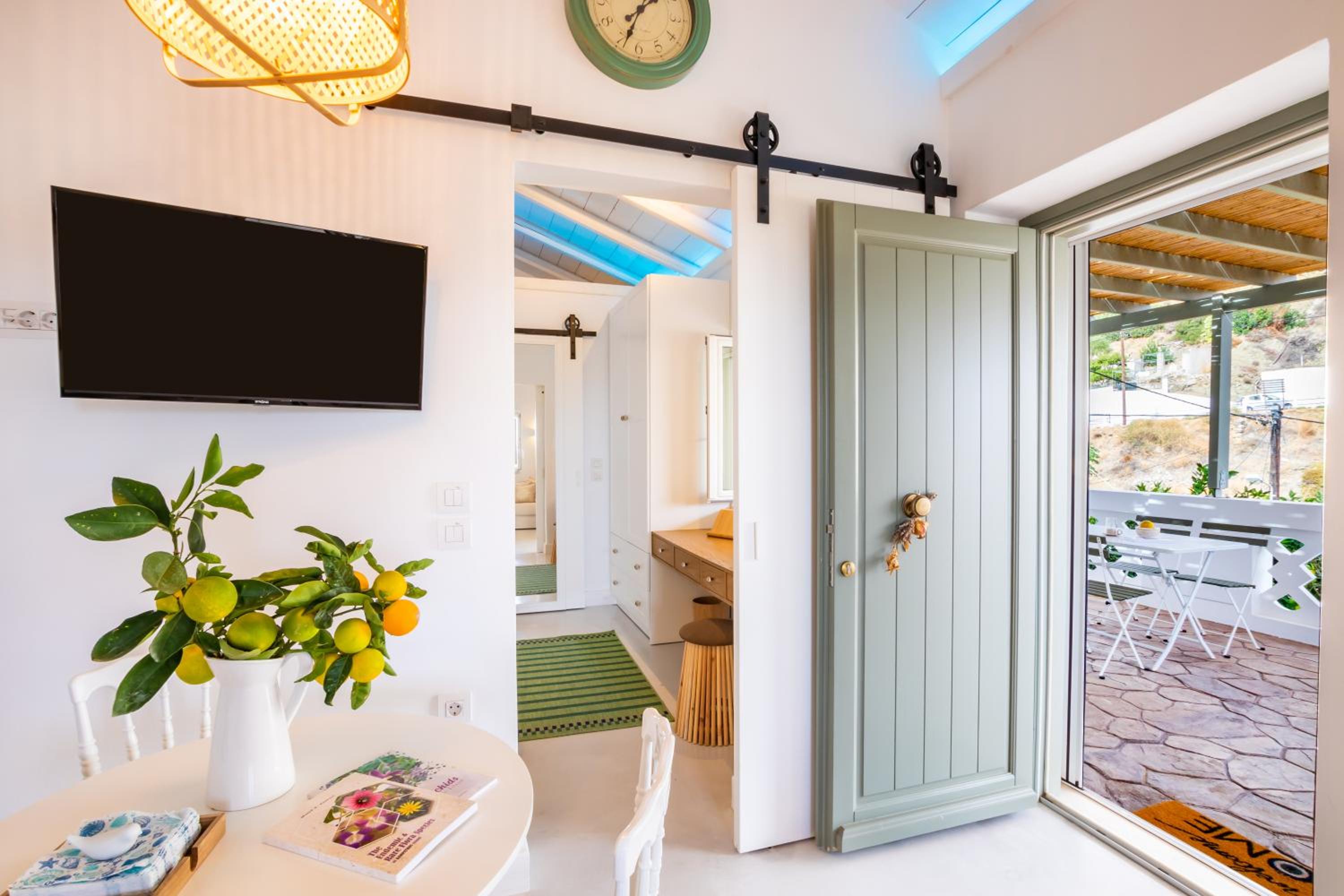 Valandou Guesthouses