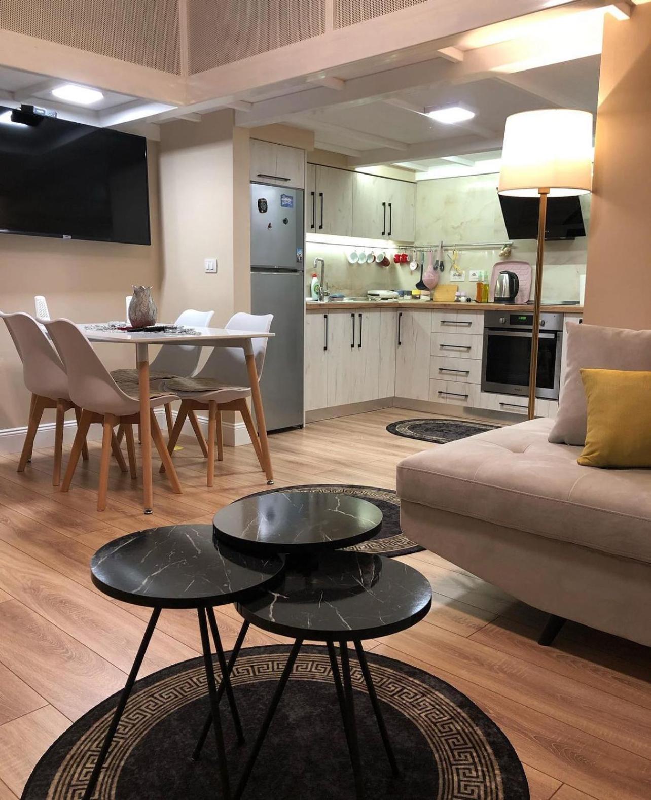Lovely apartment in Pogradec city with a lake view
