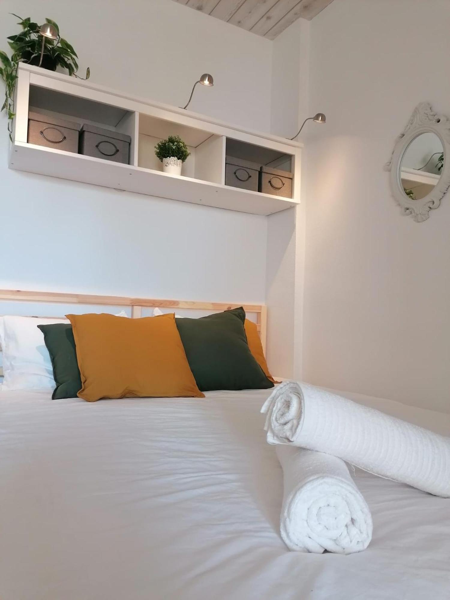 Estudio terraza vista mar parking gratuito piscinas
