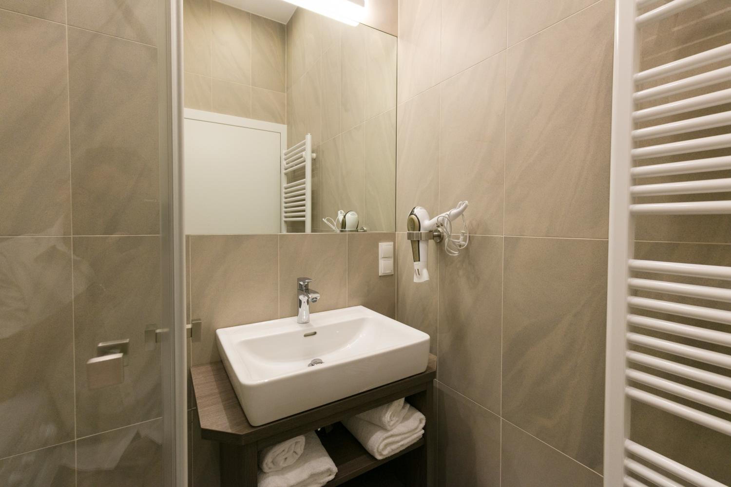 Vienna Stay Apartments Castellez 1020