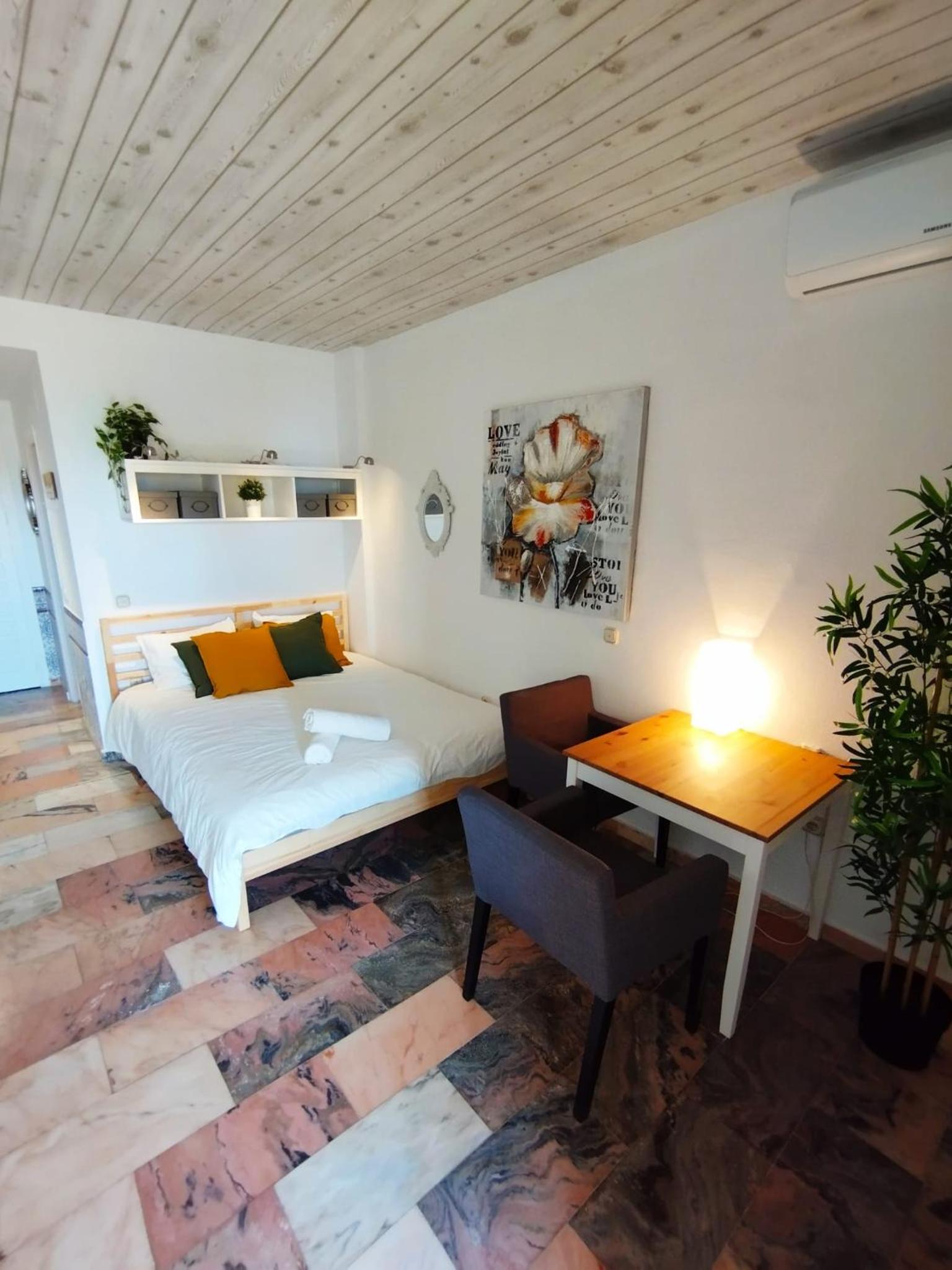Estudio terraza vista mar parking gratuito piscinas