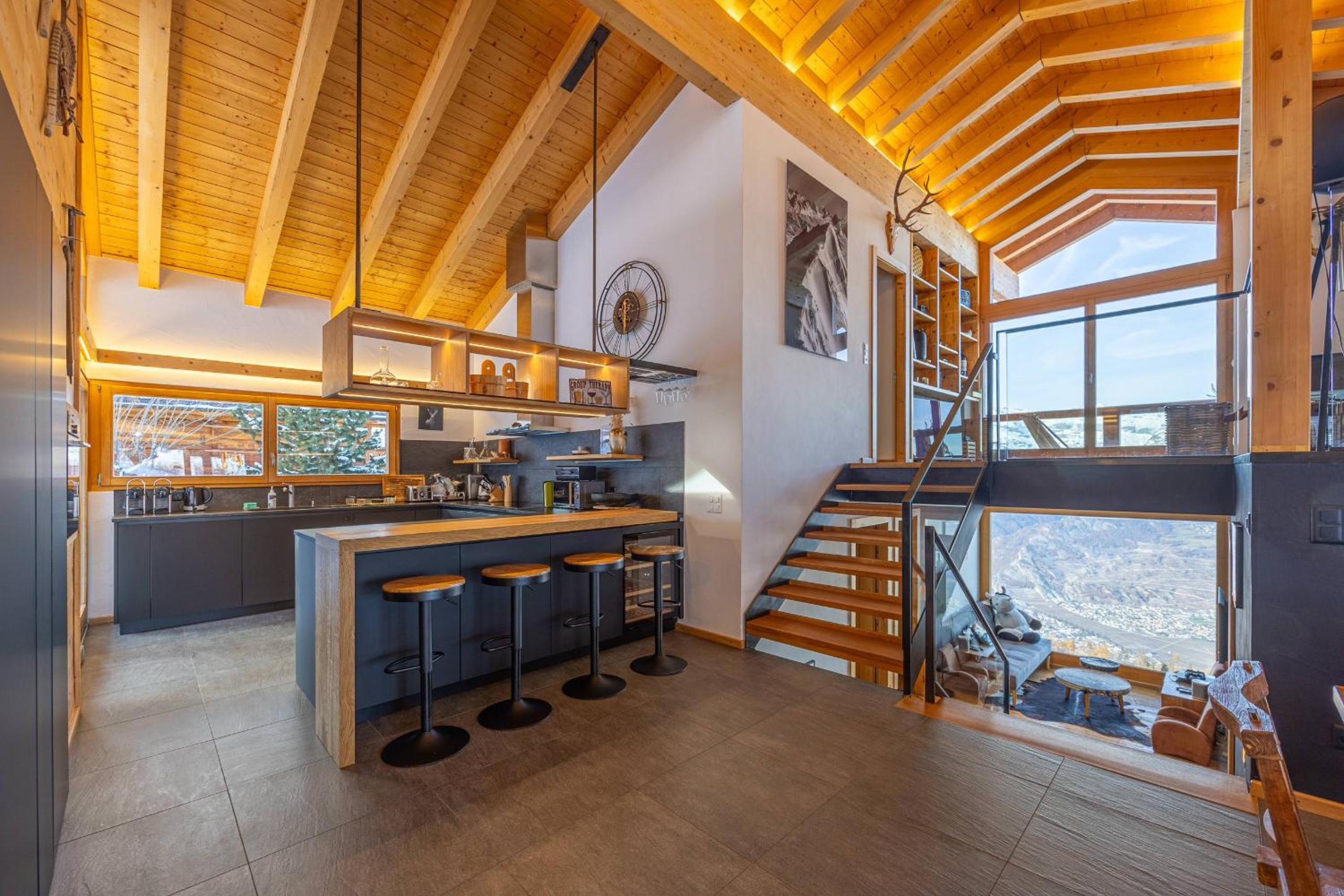 Ciel Etoilé - Magnifique Chalet, 14 personnes - vue incroyable view 5