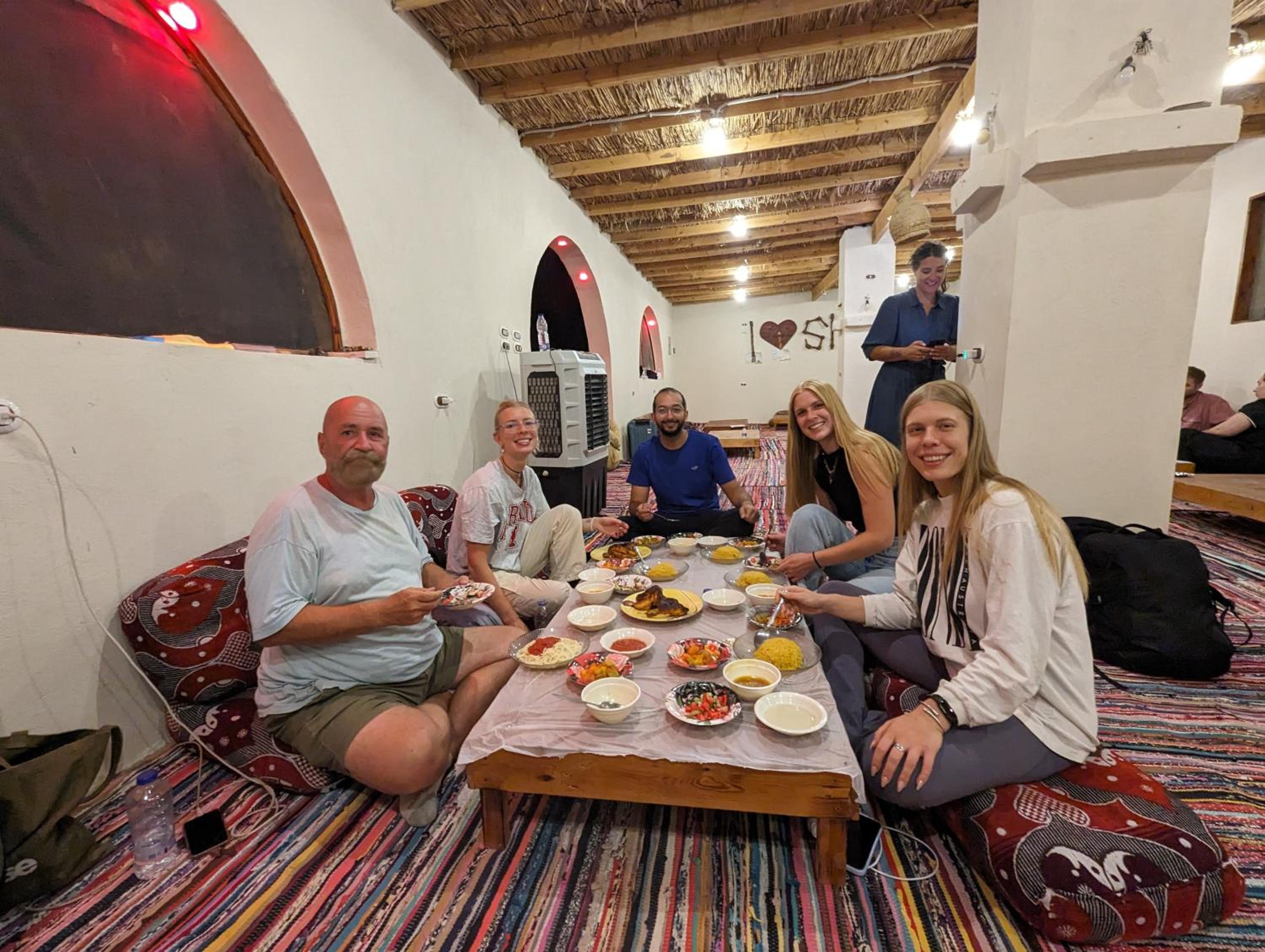 Cafour House Siwa - Hot Spring view 4
